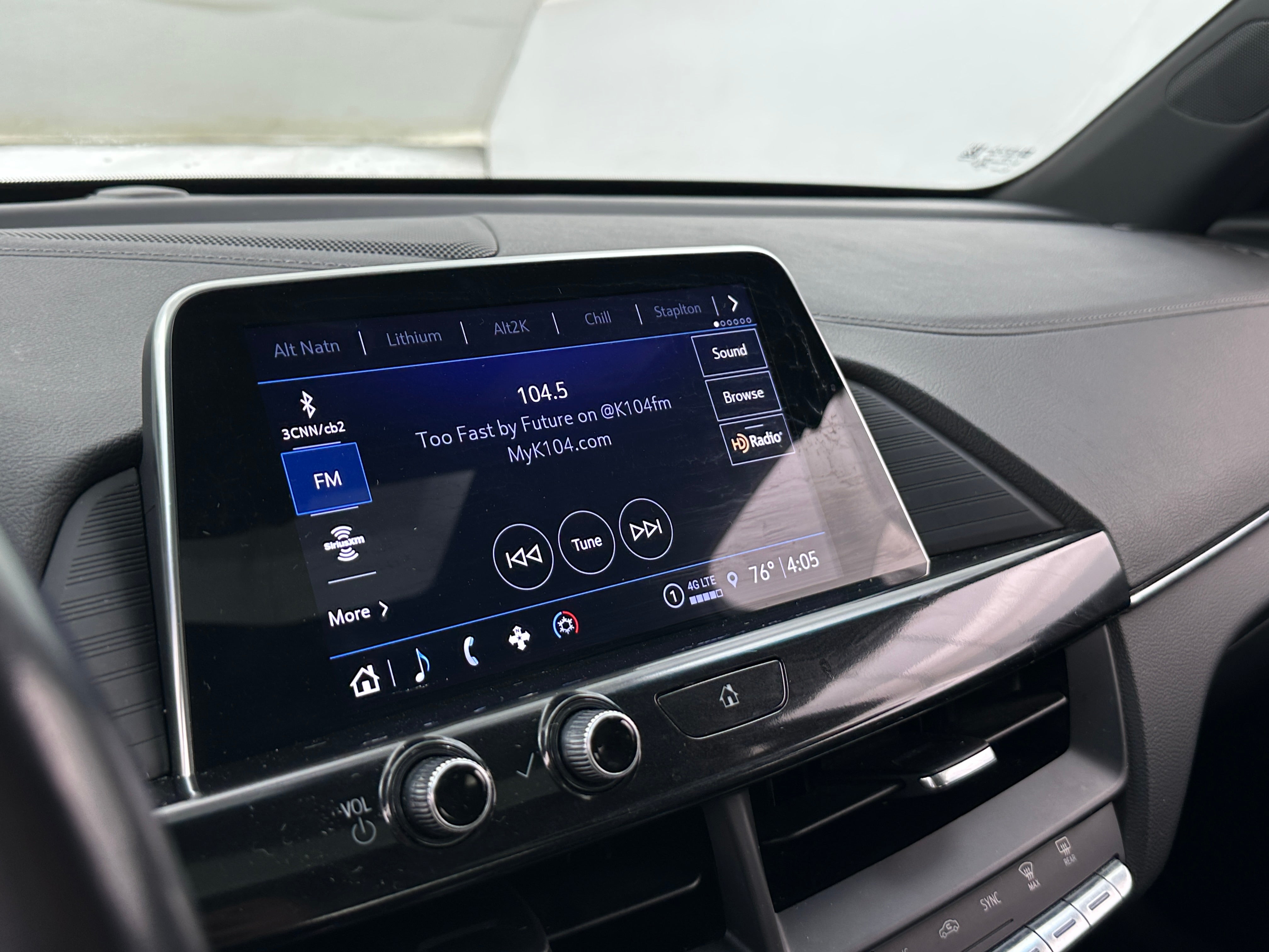 2023 Cadillac CT4 Premium Luxury 3