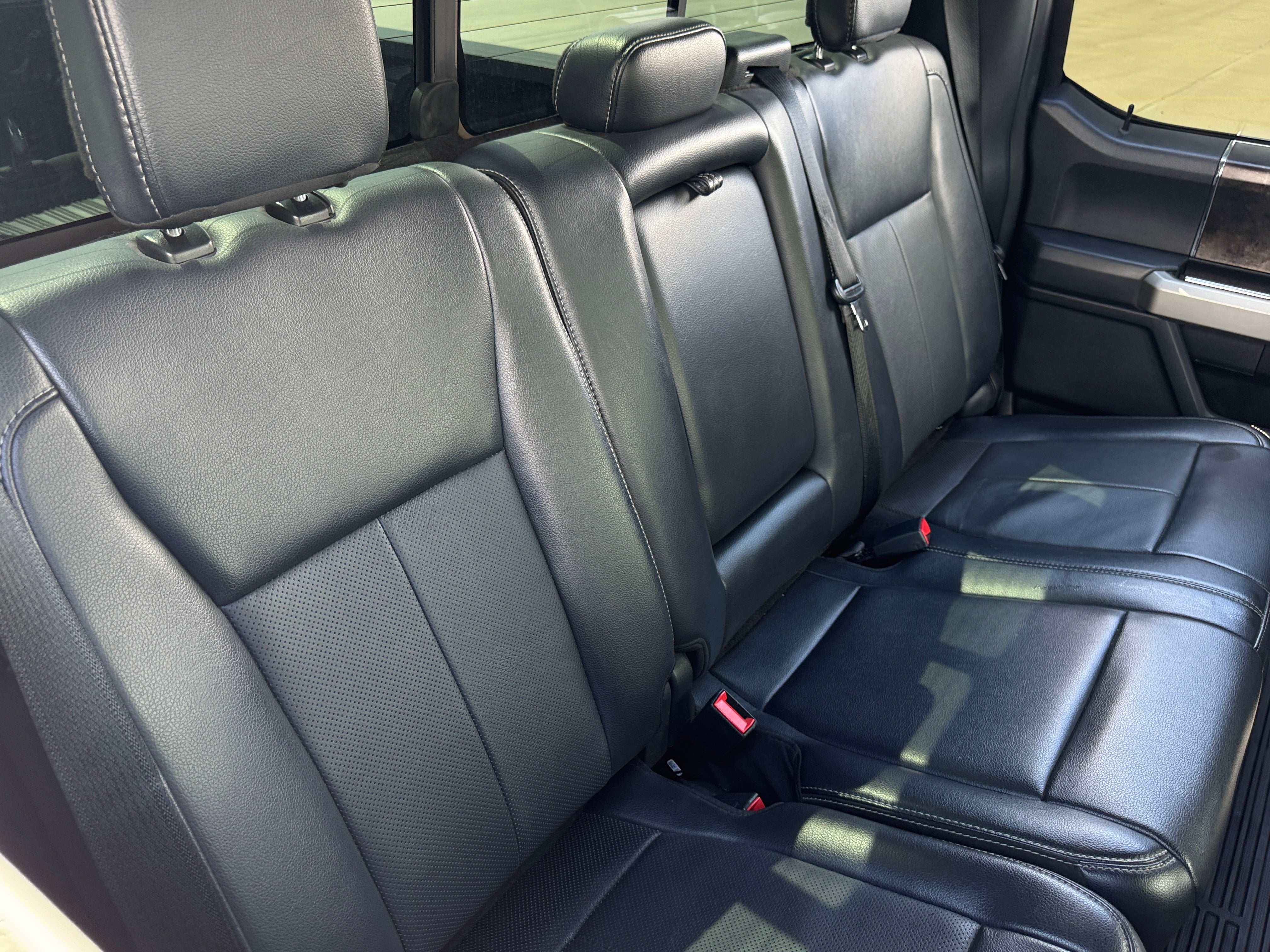 2022 Ford Econoline E-350 6