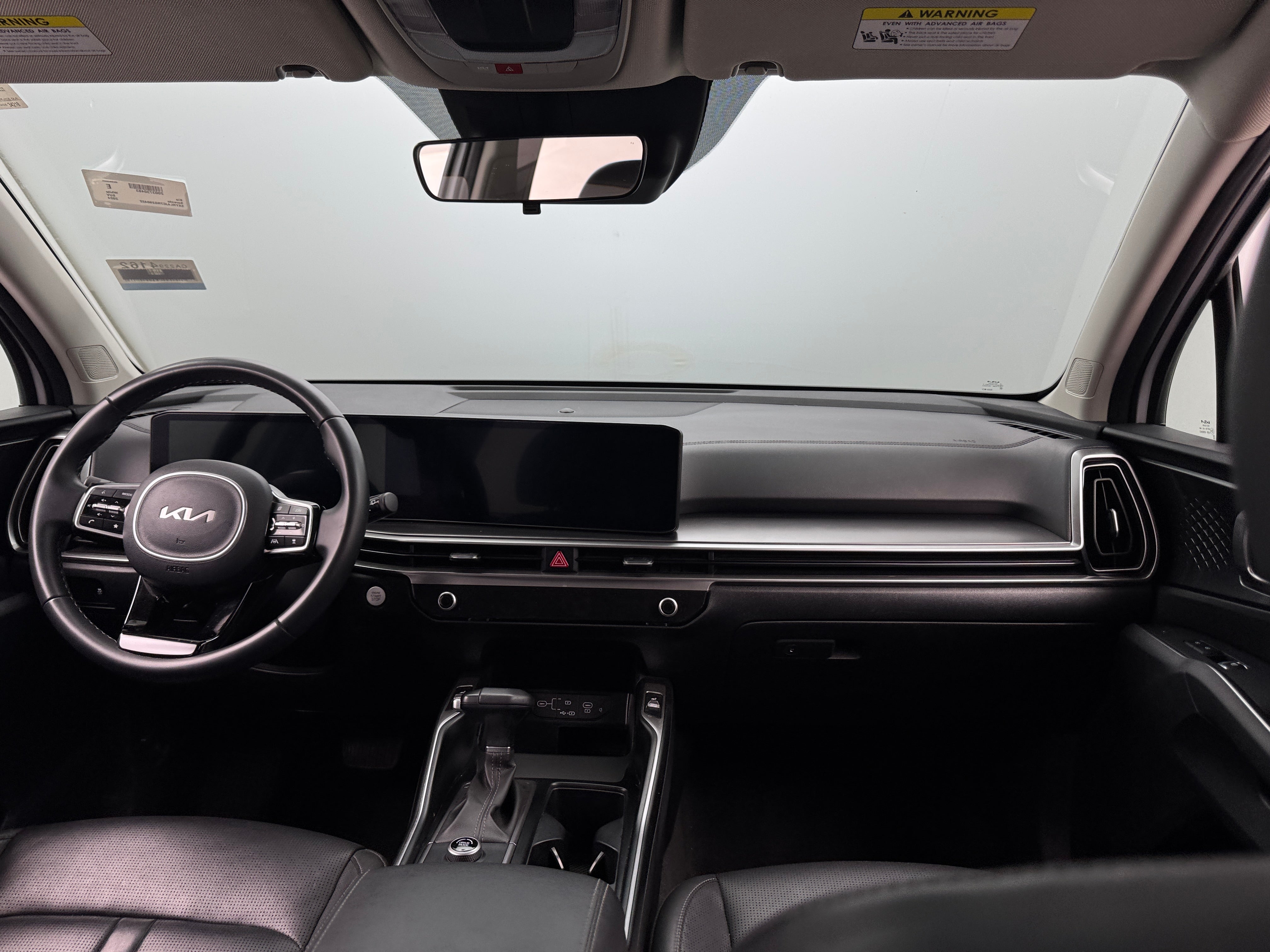 2024 Kia Sorento S 2
