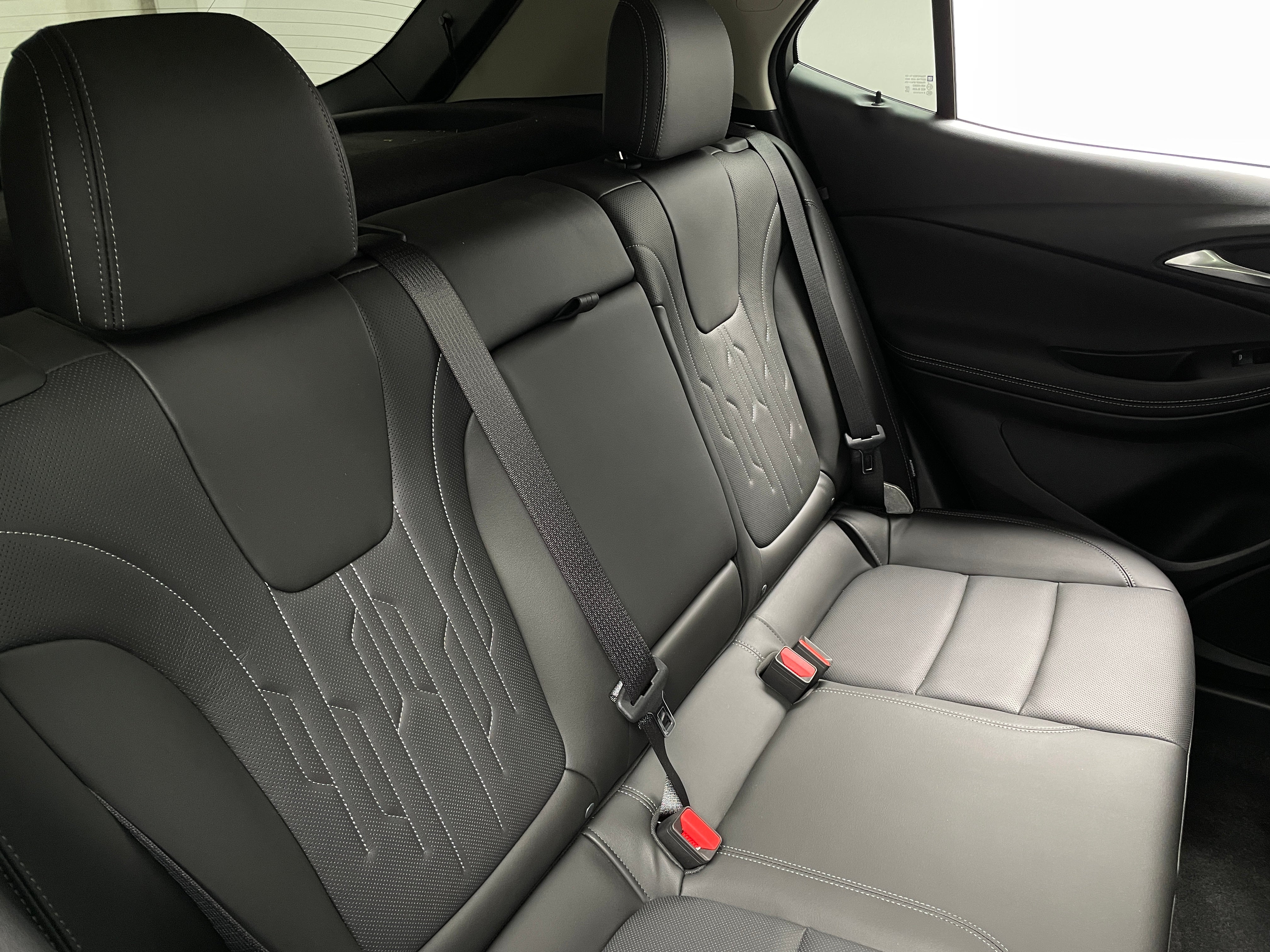 2024 Buick Encore GX Avenir 5