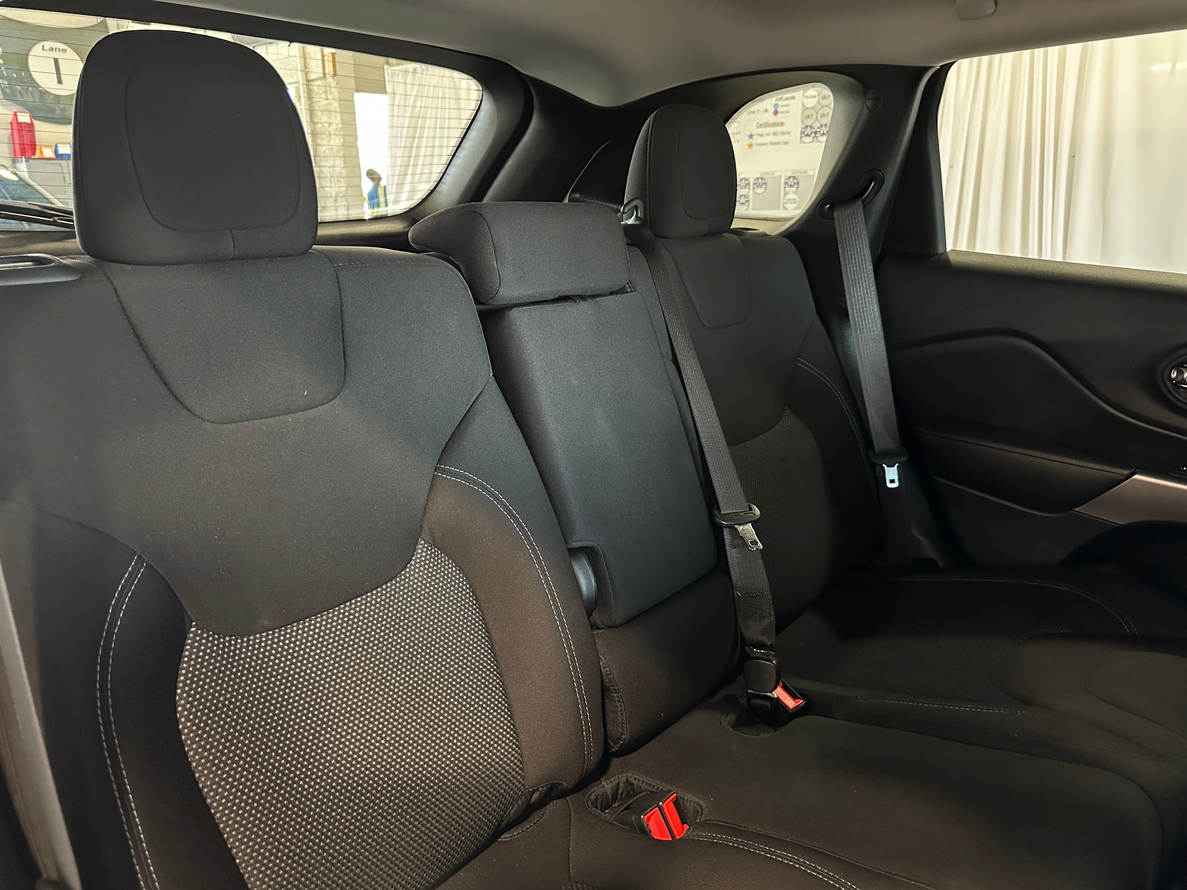 2021 Jeep Cherokee Latitude 6
