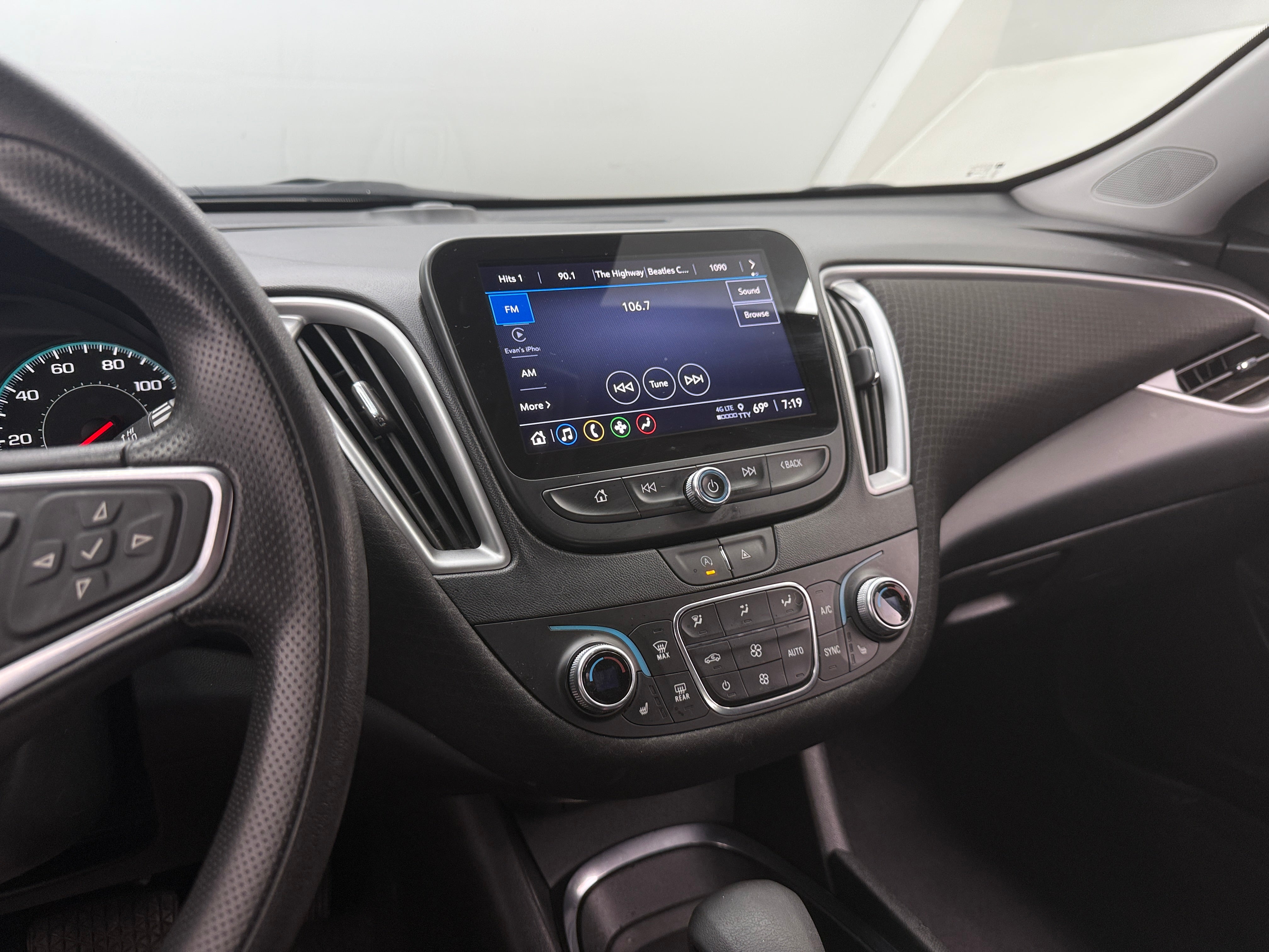2023 Chevrolet Malibu LT 4