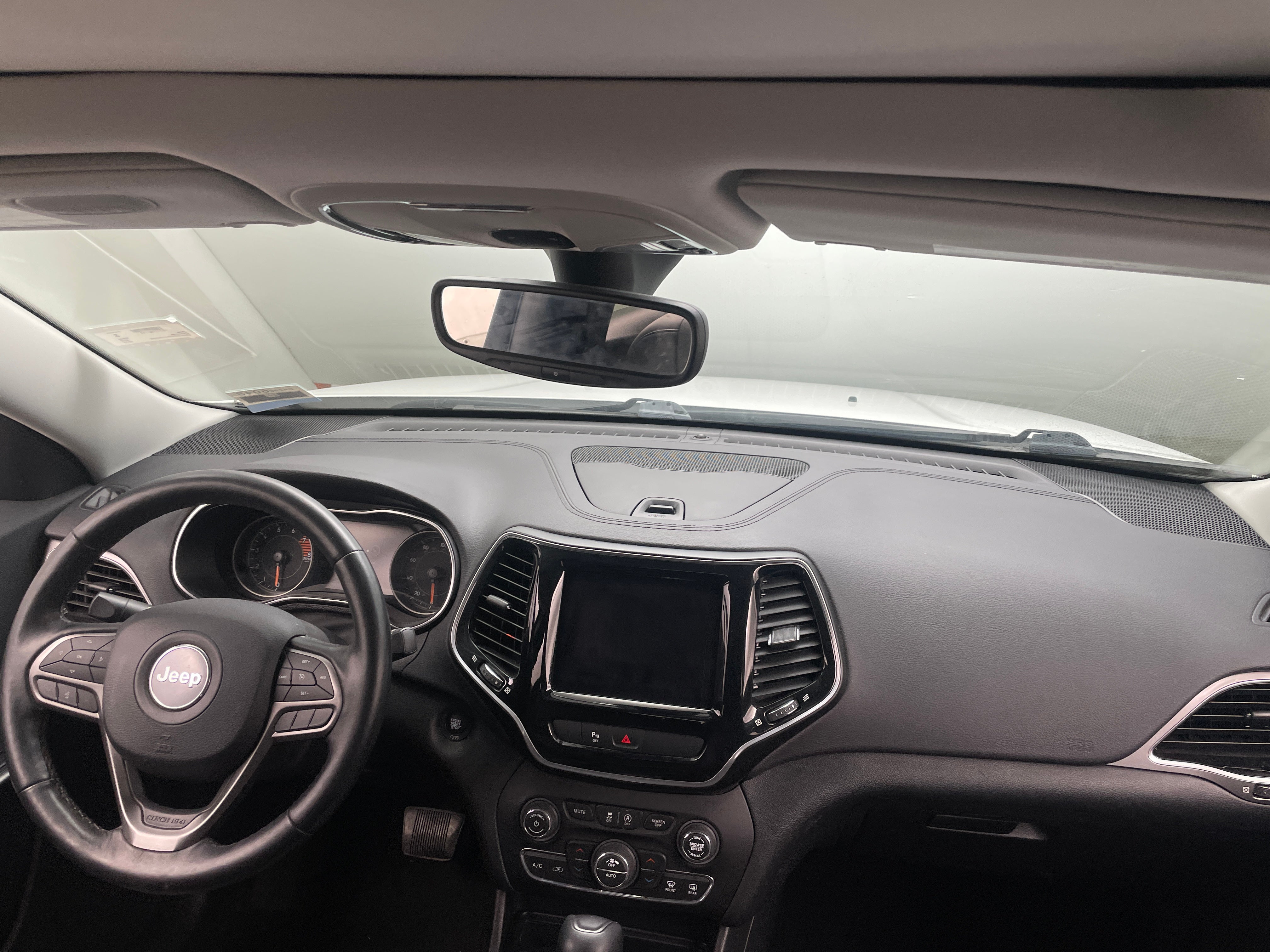2019 Jeep Cherokee Limited Edition 3