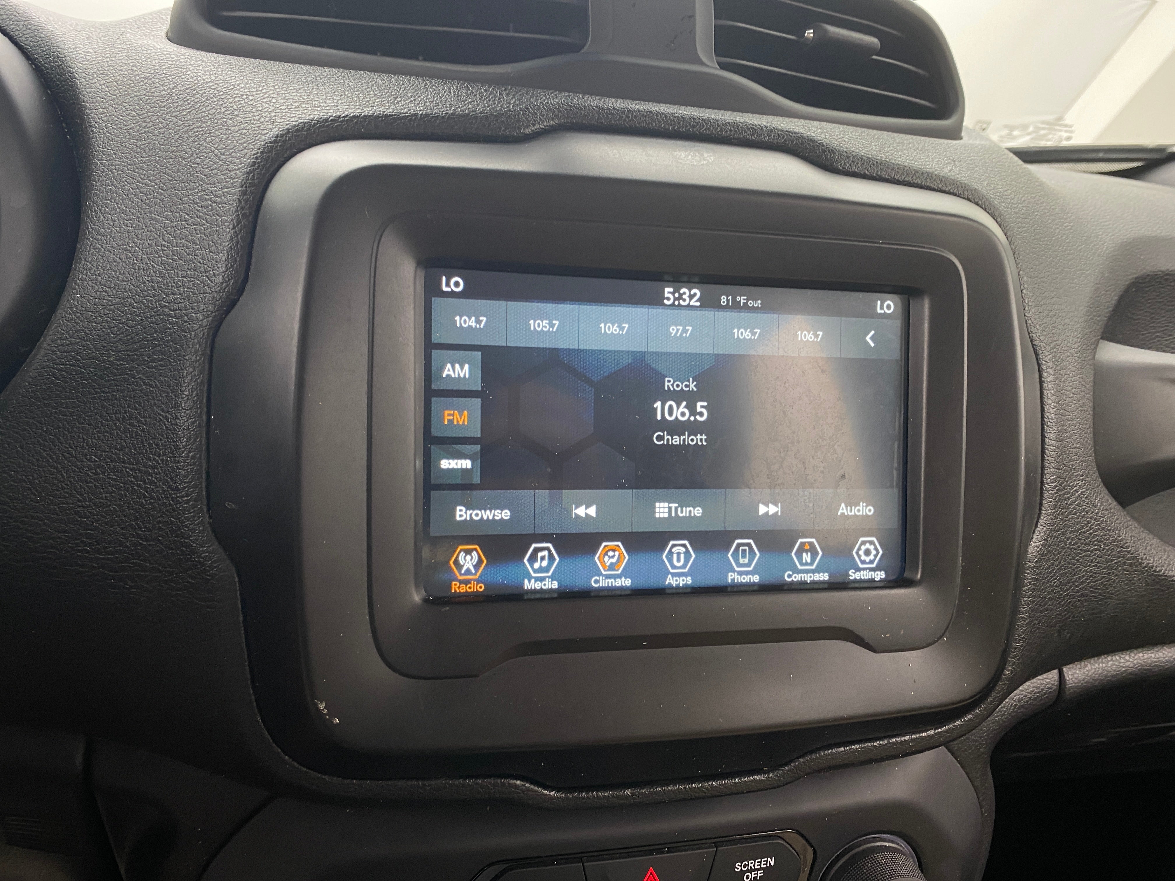 2019 Jeep Renegade Latitude 4
