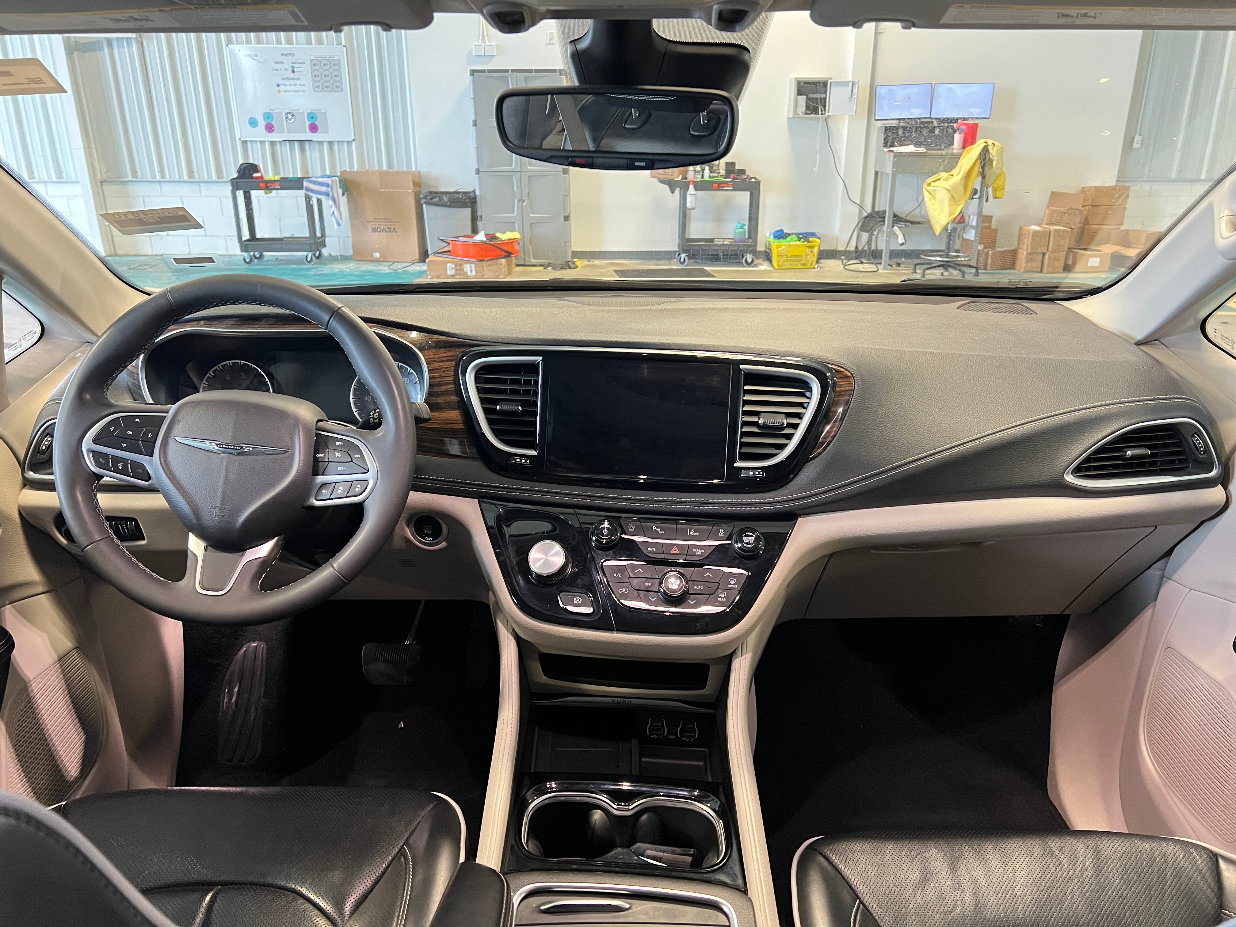 2023 Chrysler Pacifica Limited 2
