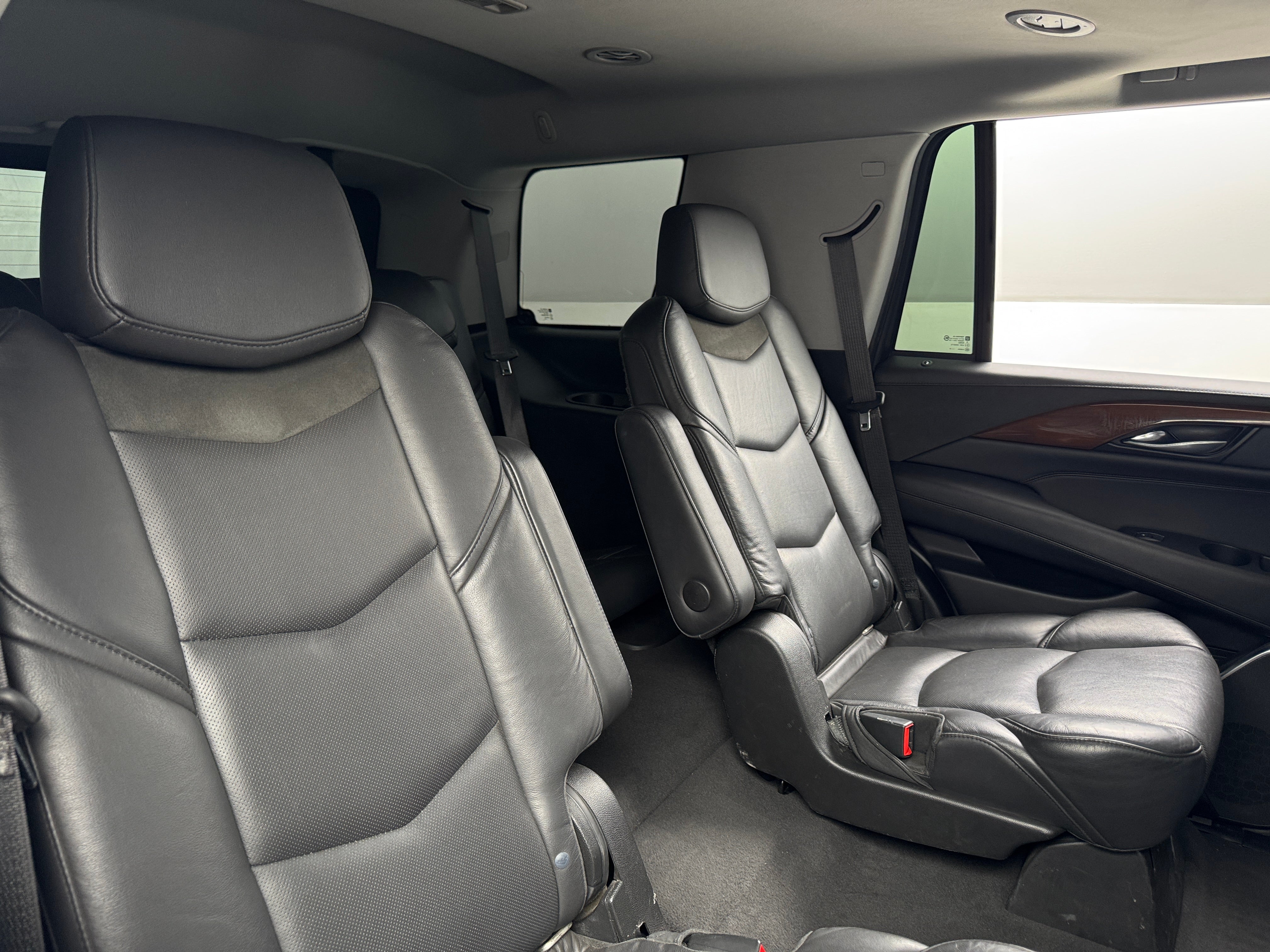 2019 Cadillac Escalade Luxury 5
