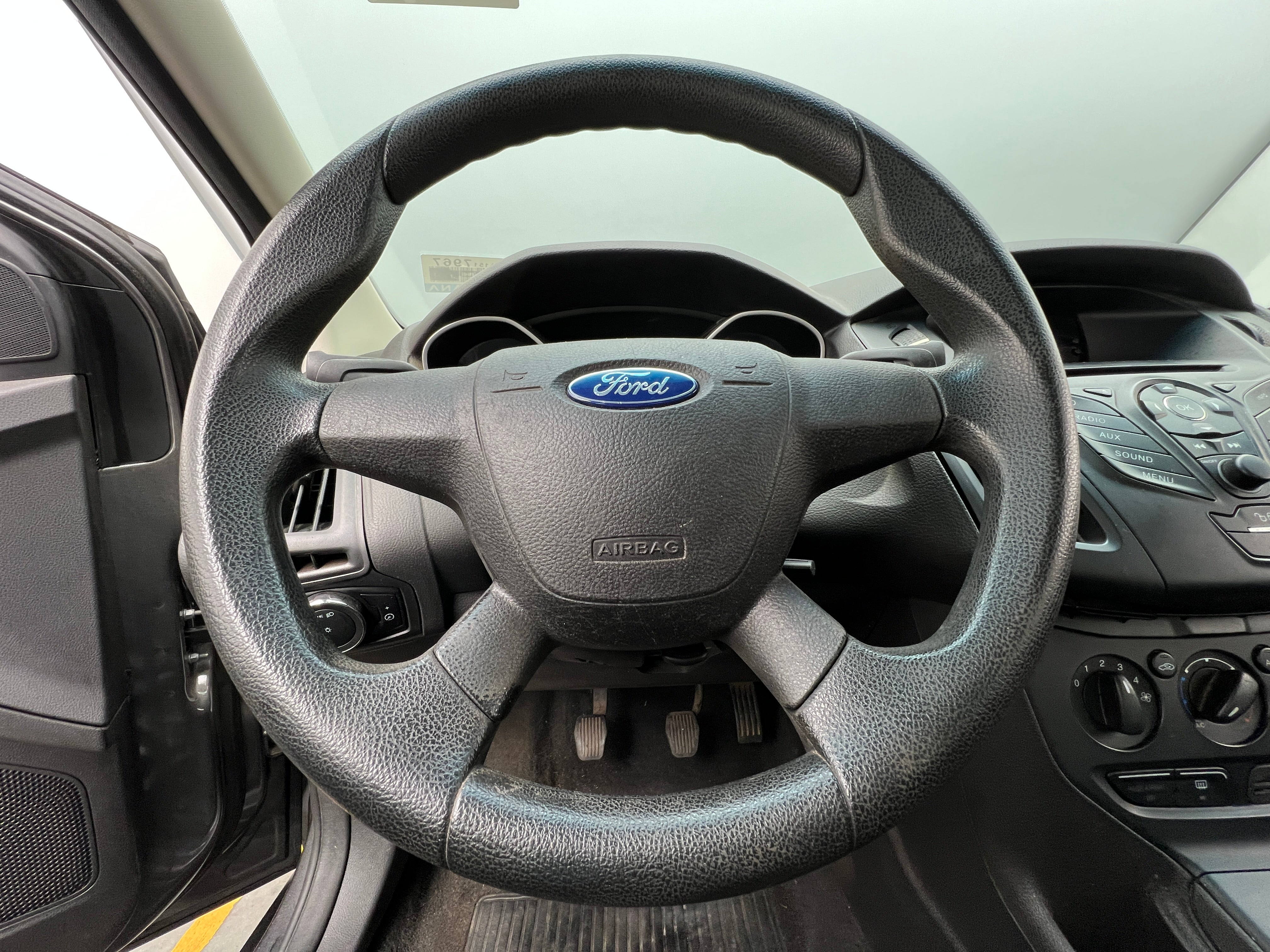 2012 Ford Focus S 5