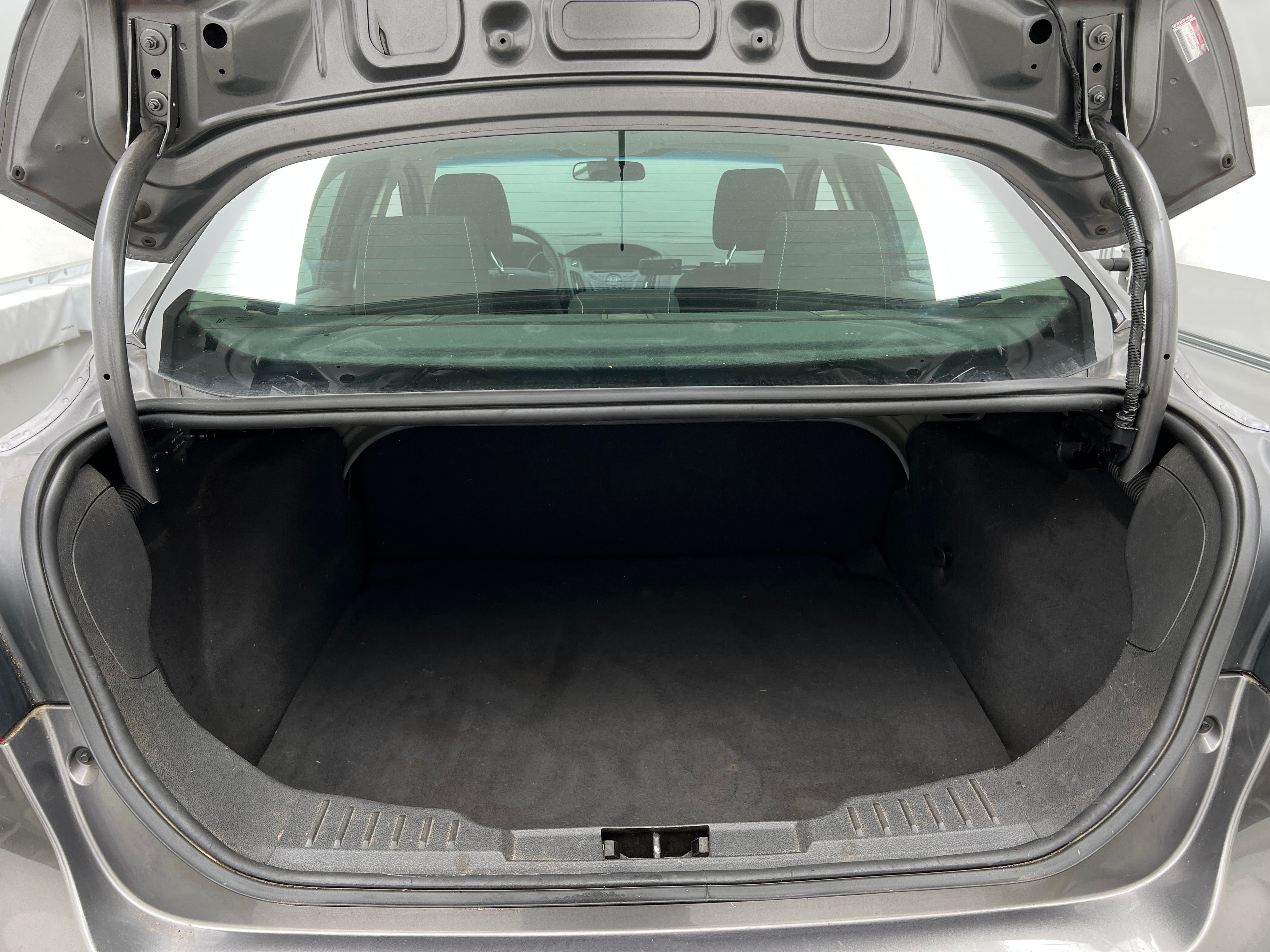 2012 Ford Focus S 7