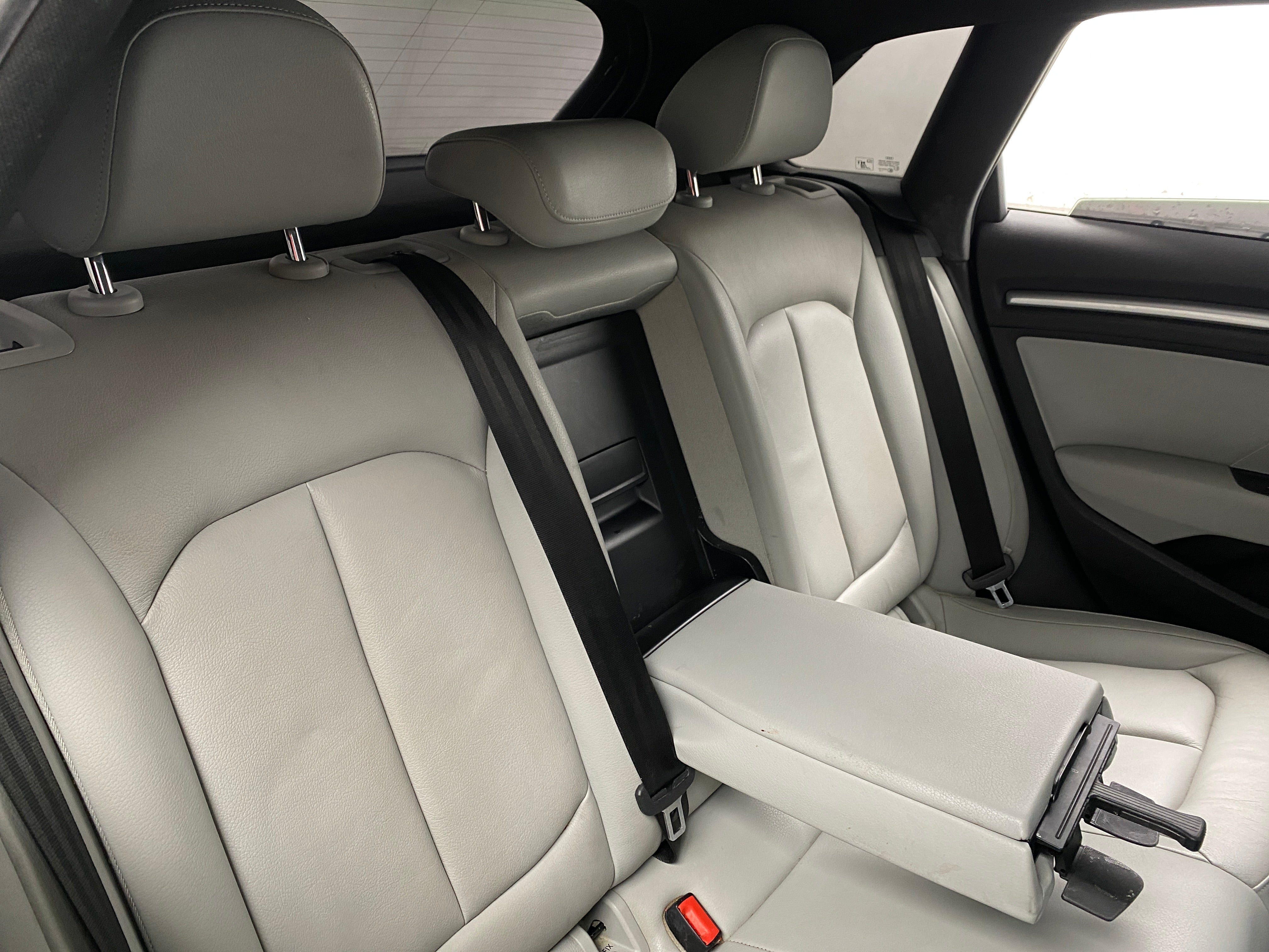 2016 Audi A3 e-tron Premium 5