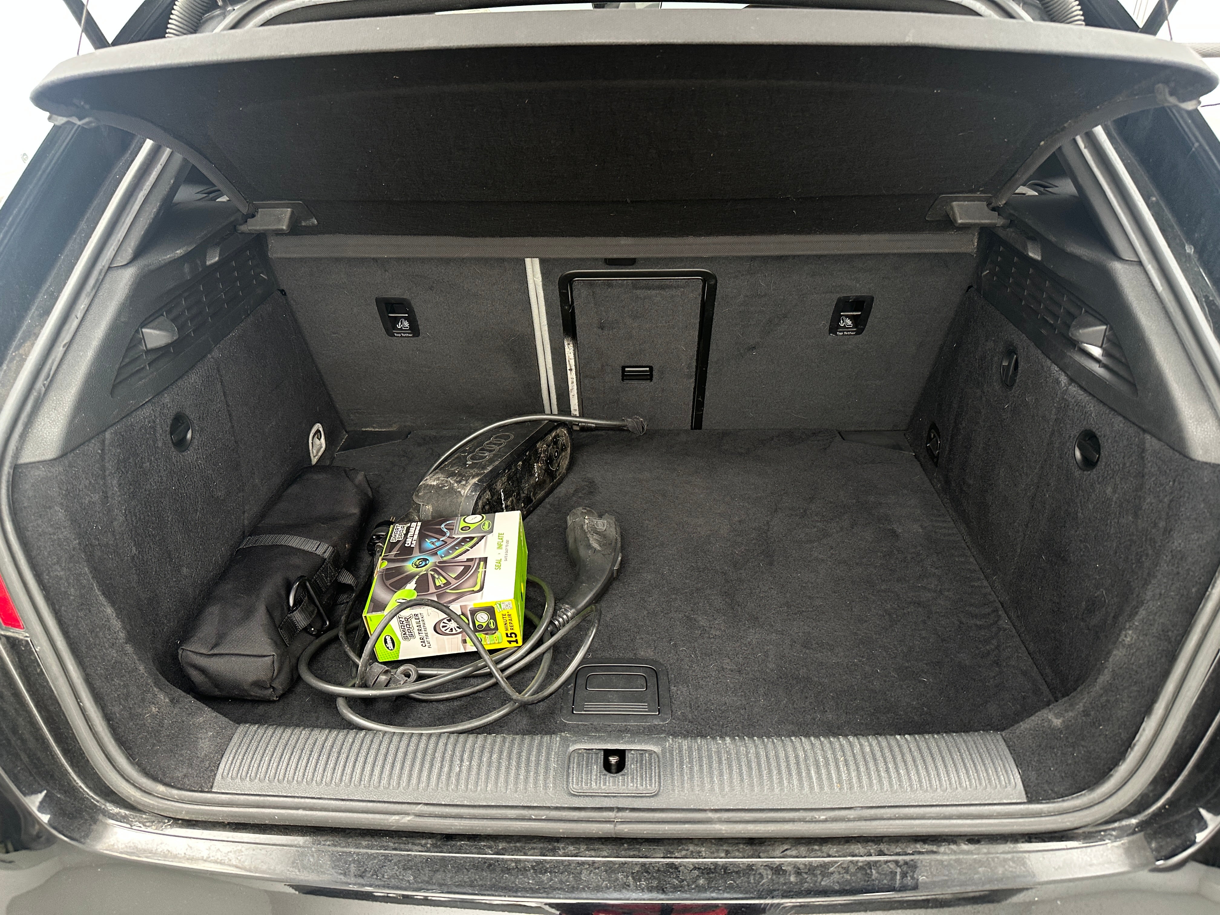 2016 Audi A3 e-tron Premium 6