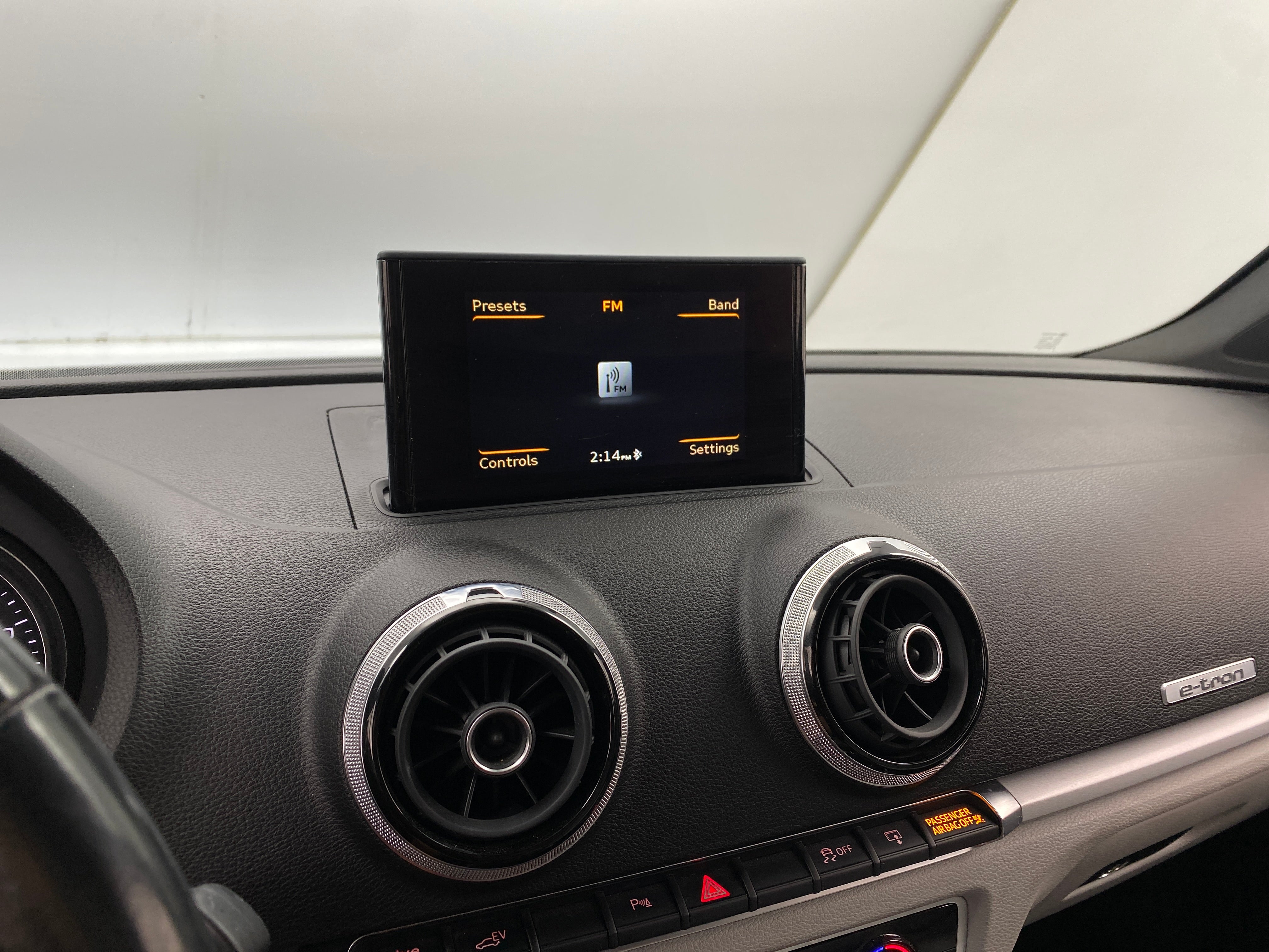 2016 Audi A3 e-tron Premium 3