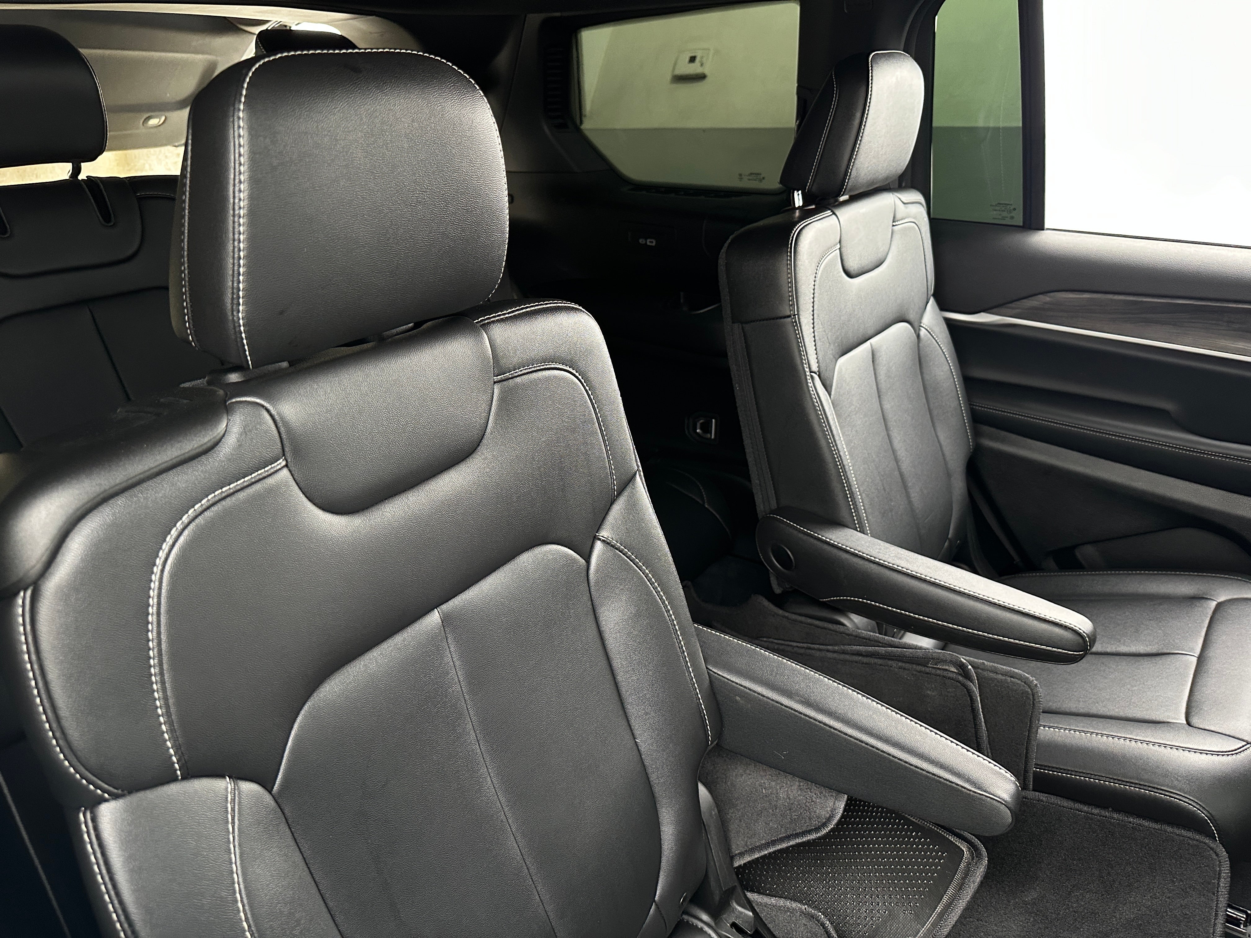 2024 Jeep Grand Cherokee L Limited Edition 5