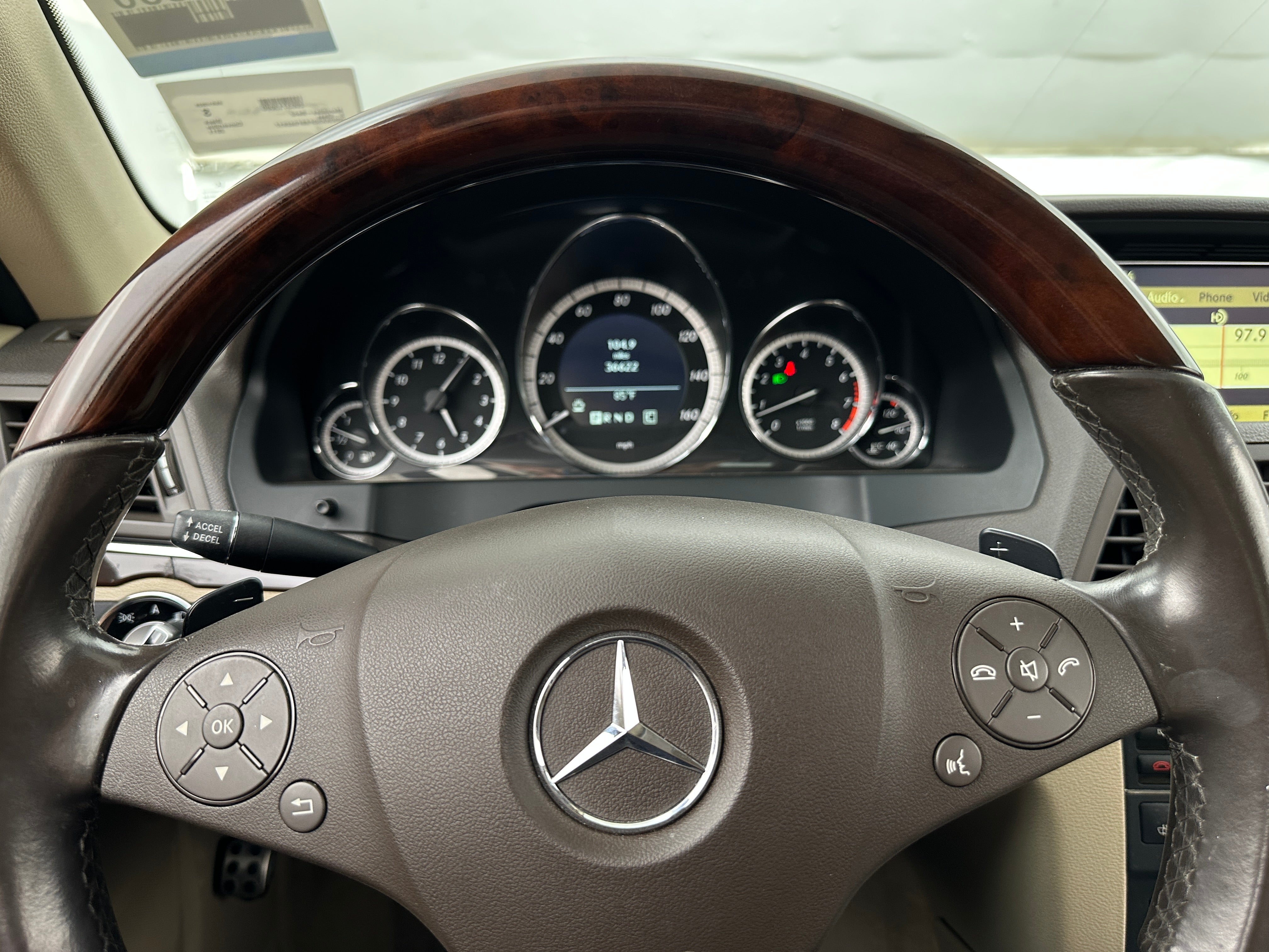 2011 Mercedes-Benz E-Class E 350 4