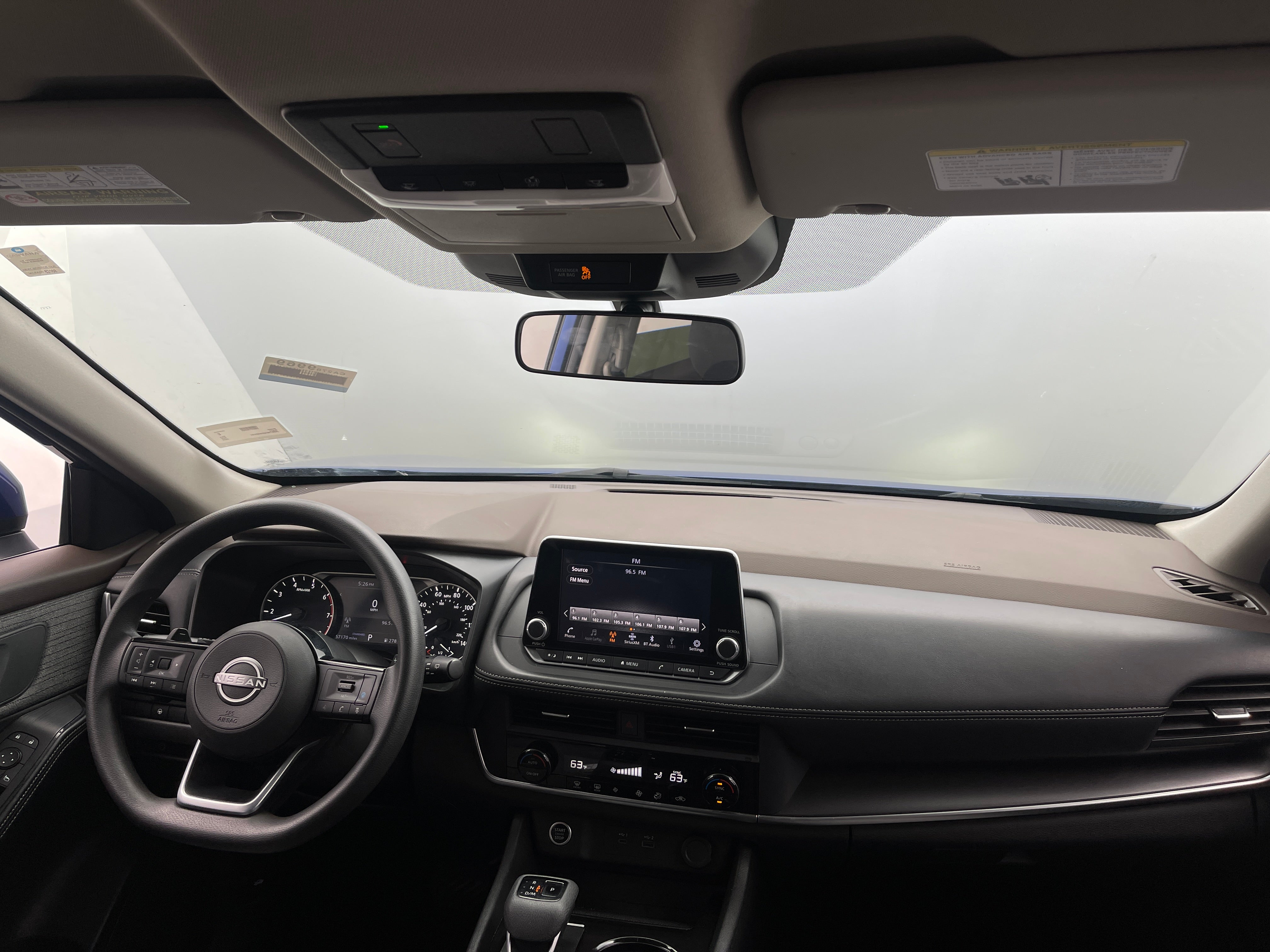 2023 Nissan Rogue SV 3