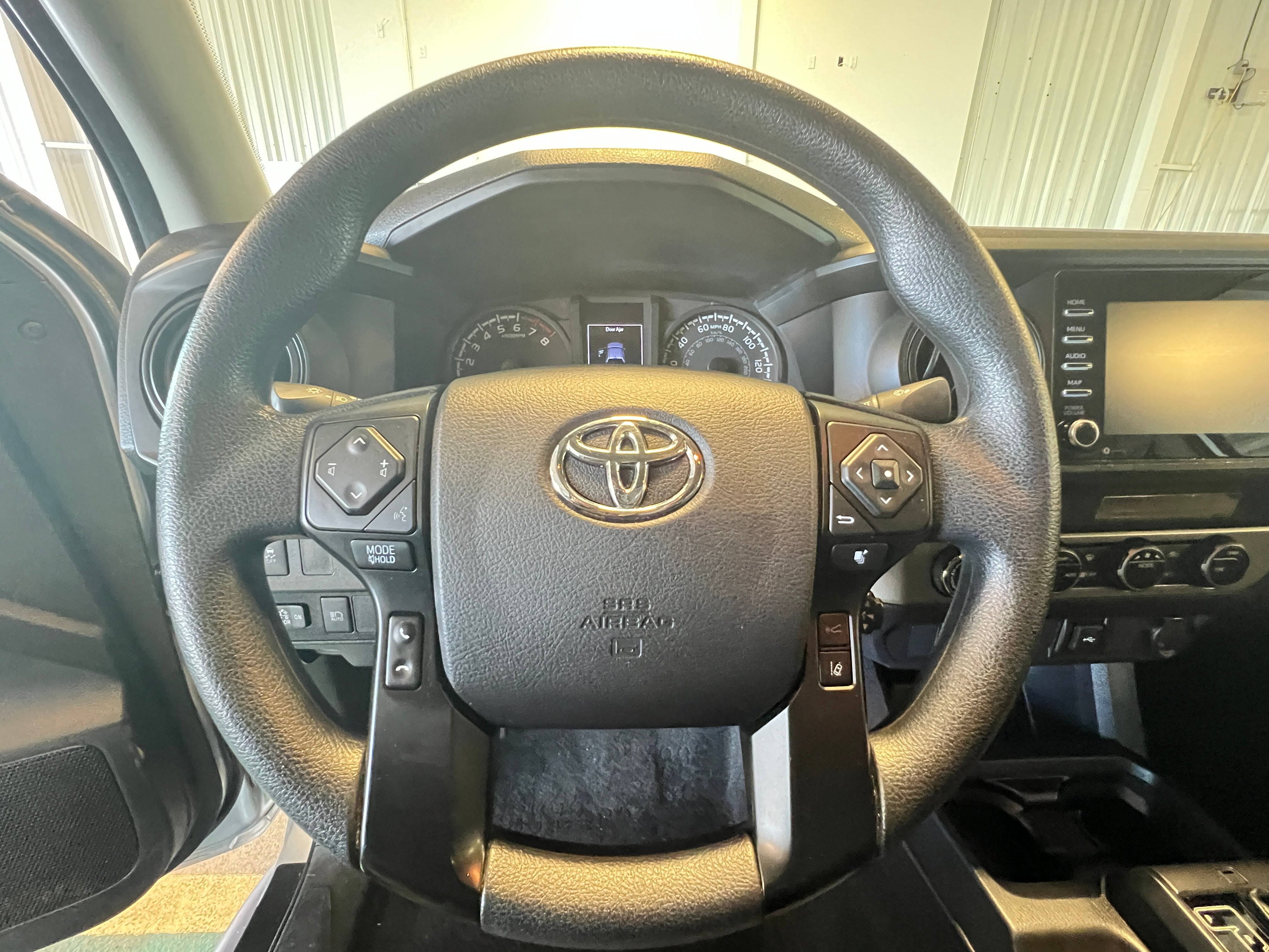 2022 Toyota Tacoma SR5 5