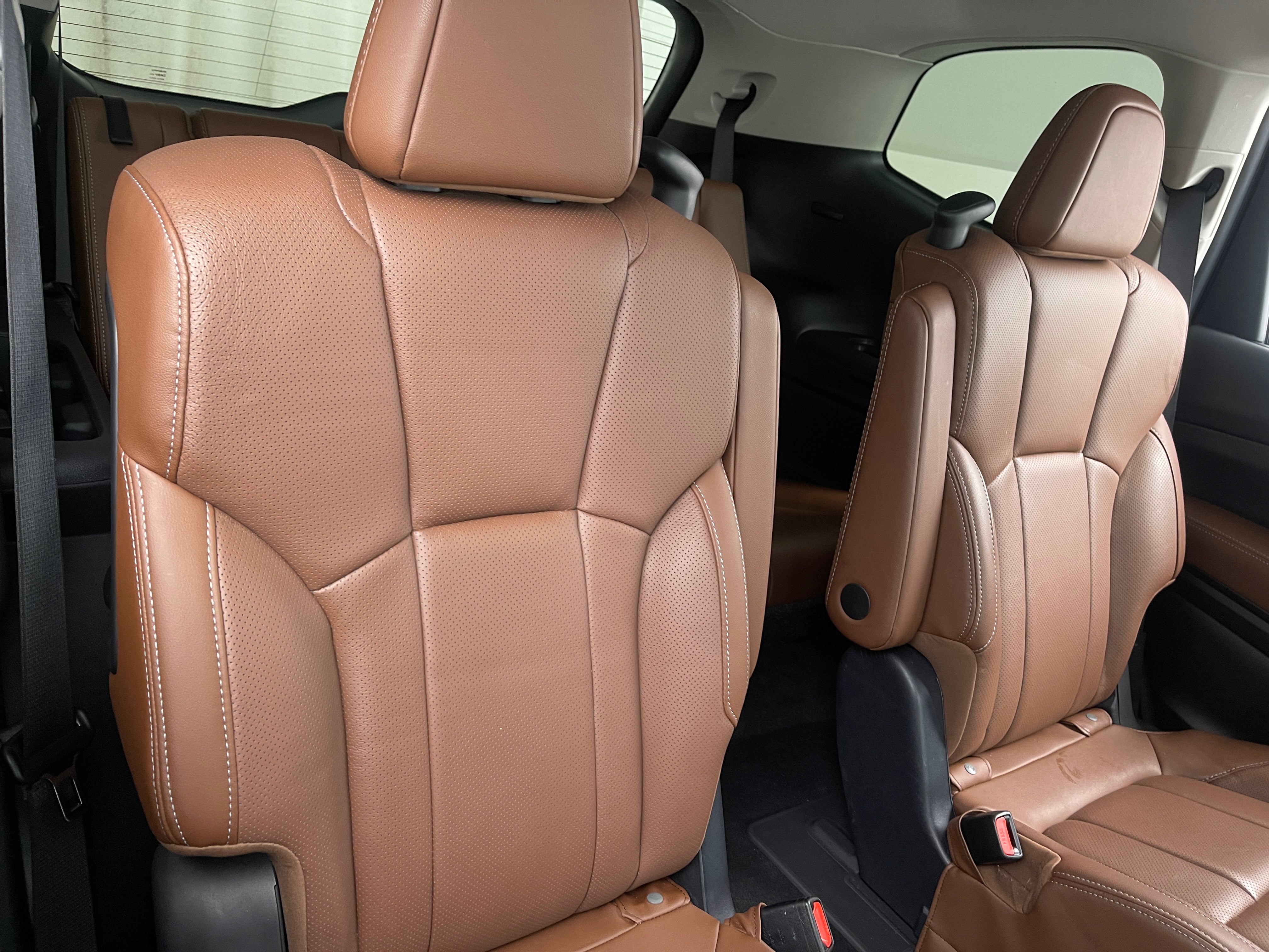 2022 Subaru Ascent Touring 5
