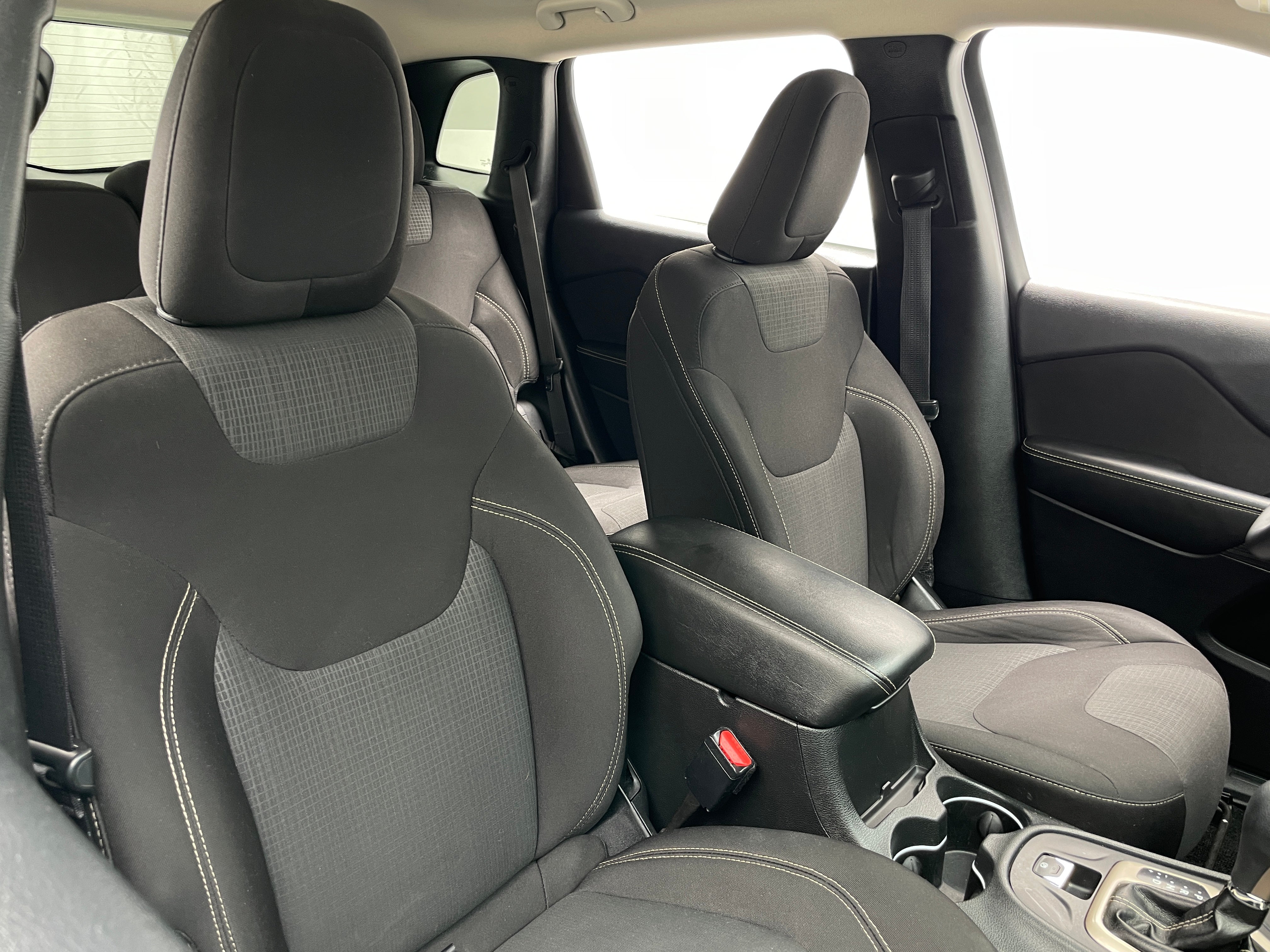 2015 Jeep Cherokee Latitude 2