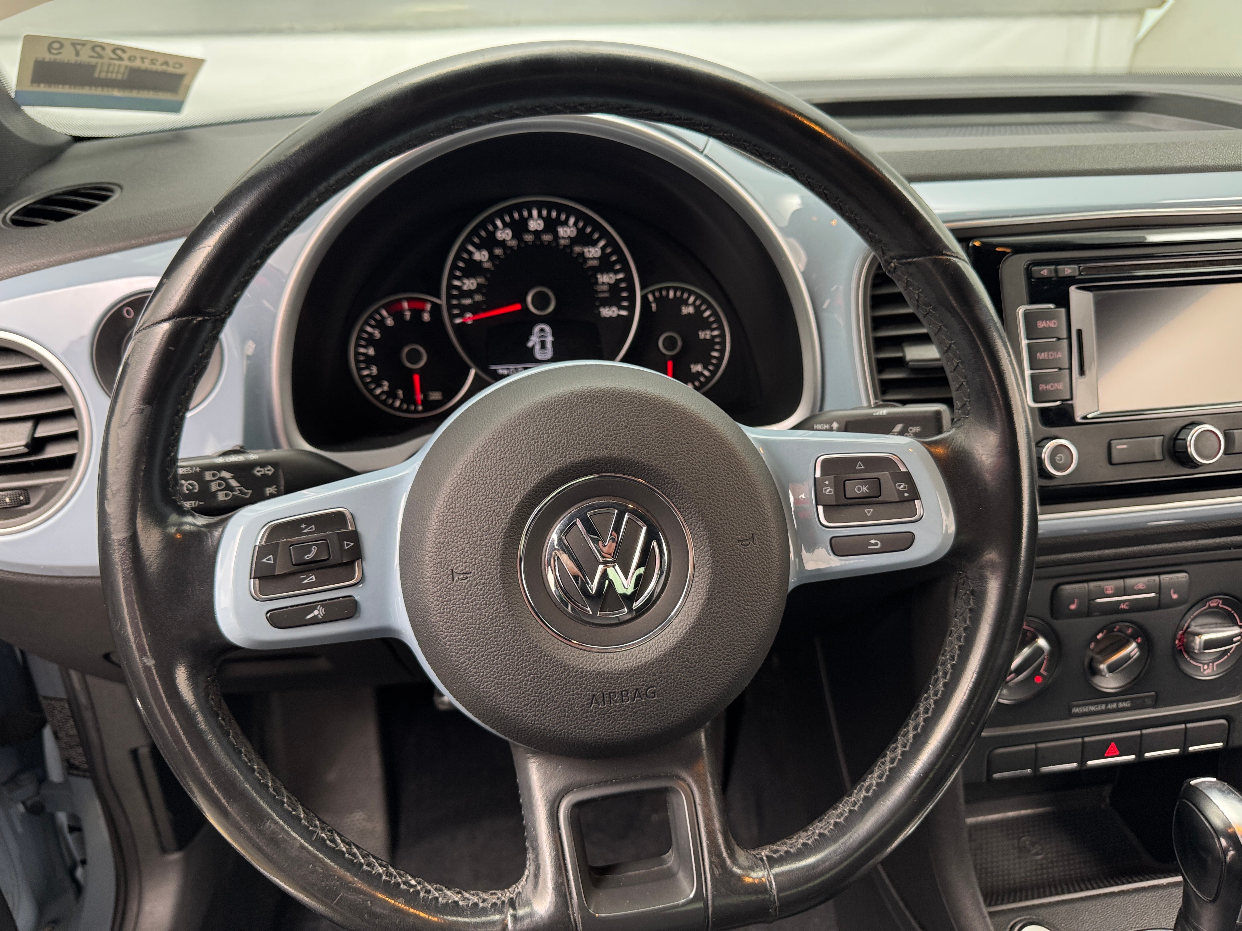 2012 Volkswagen Beetle  4