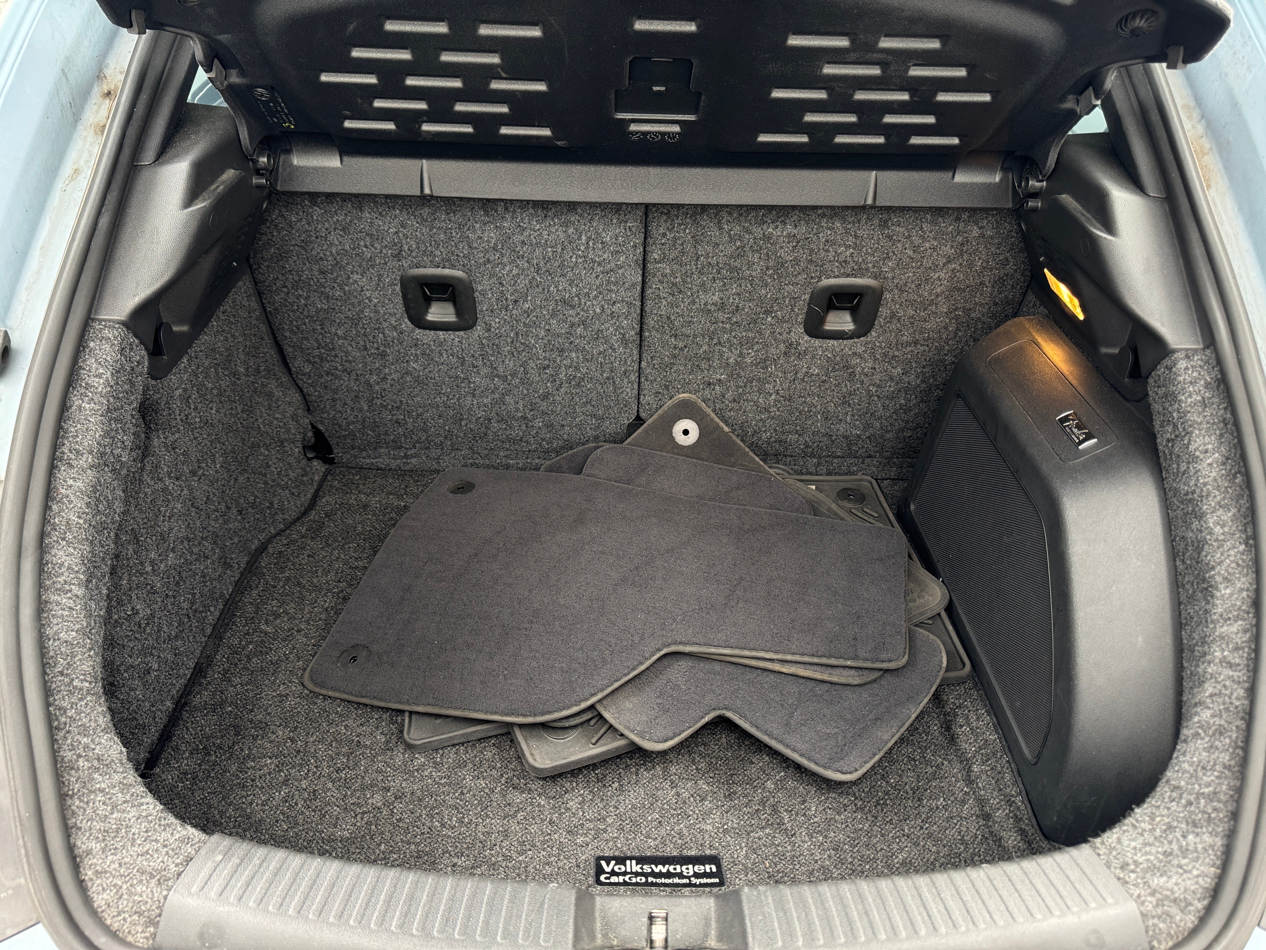 2012 Volkswagen Beetle  6