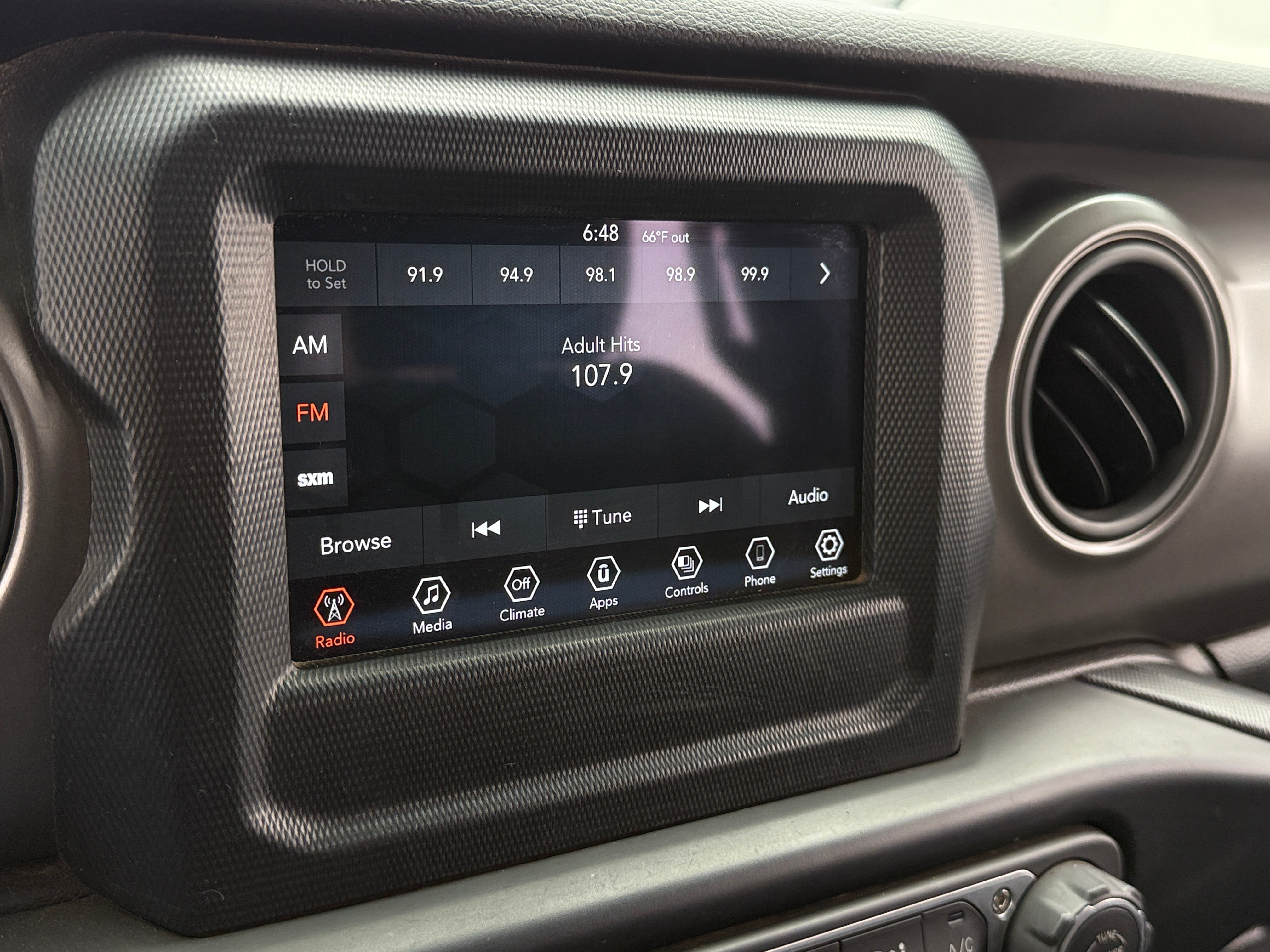 2023 Jeep Wrangler Unlimited Willys 4