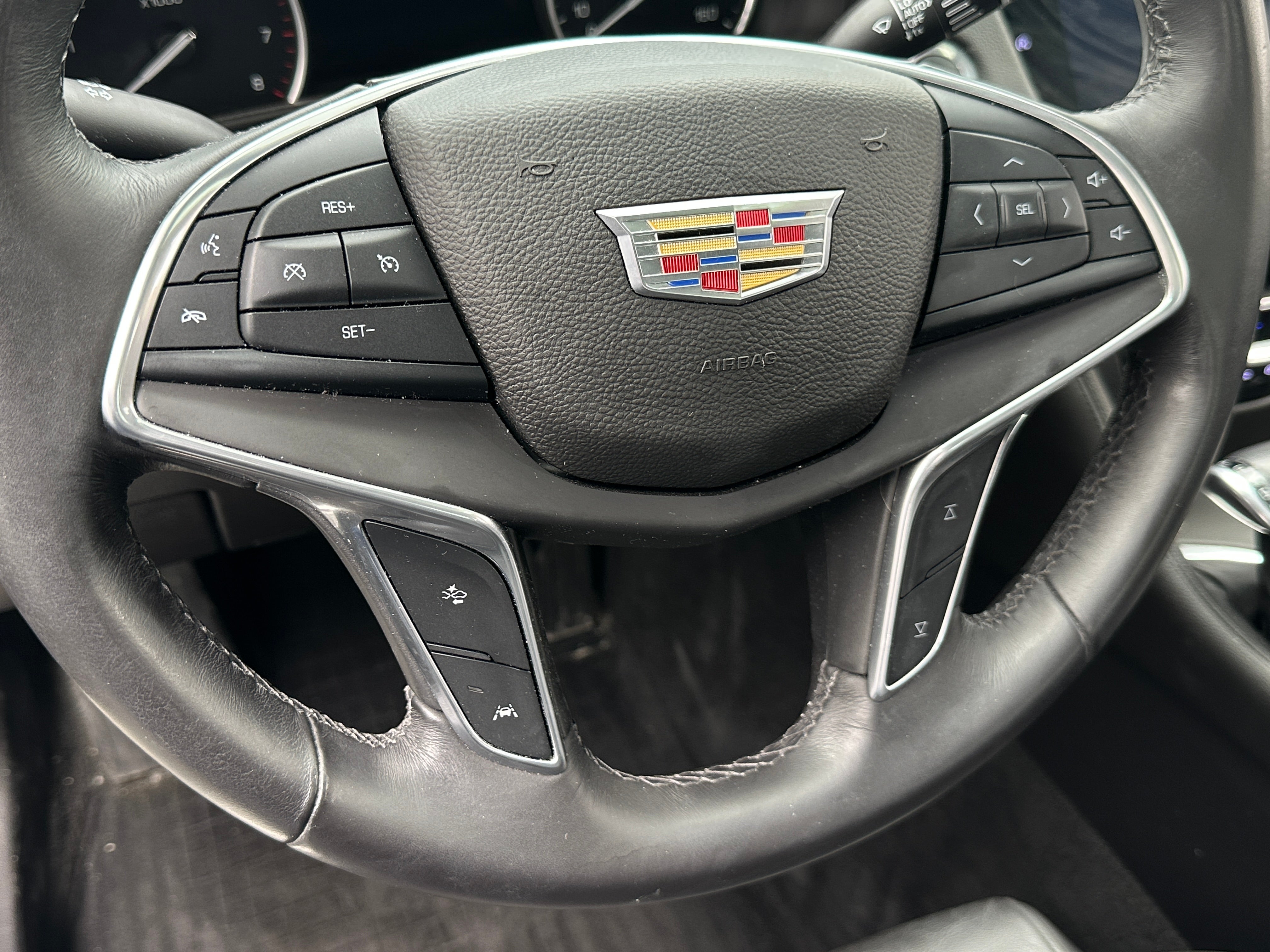 2017 Cadillac CT6  4
