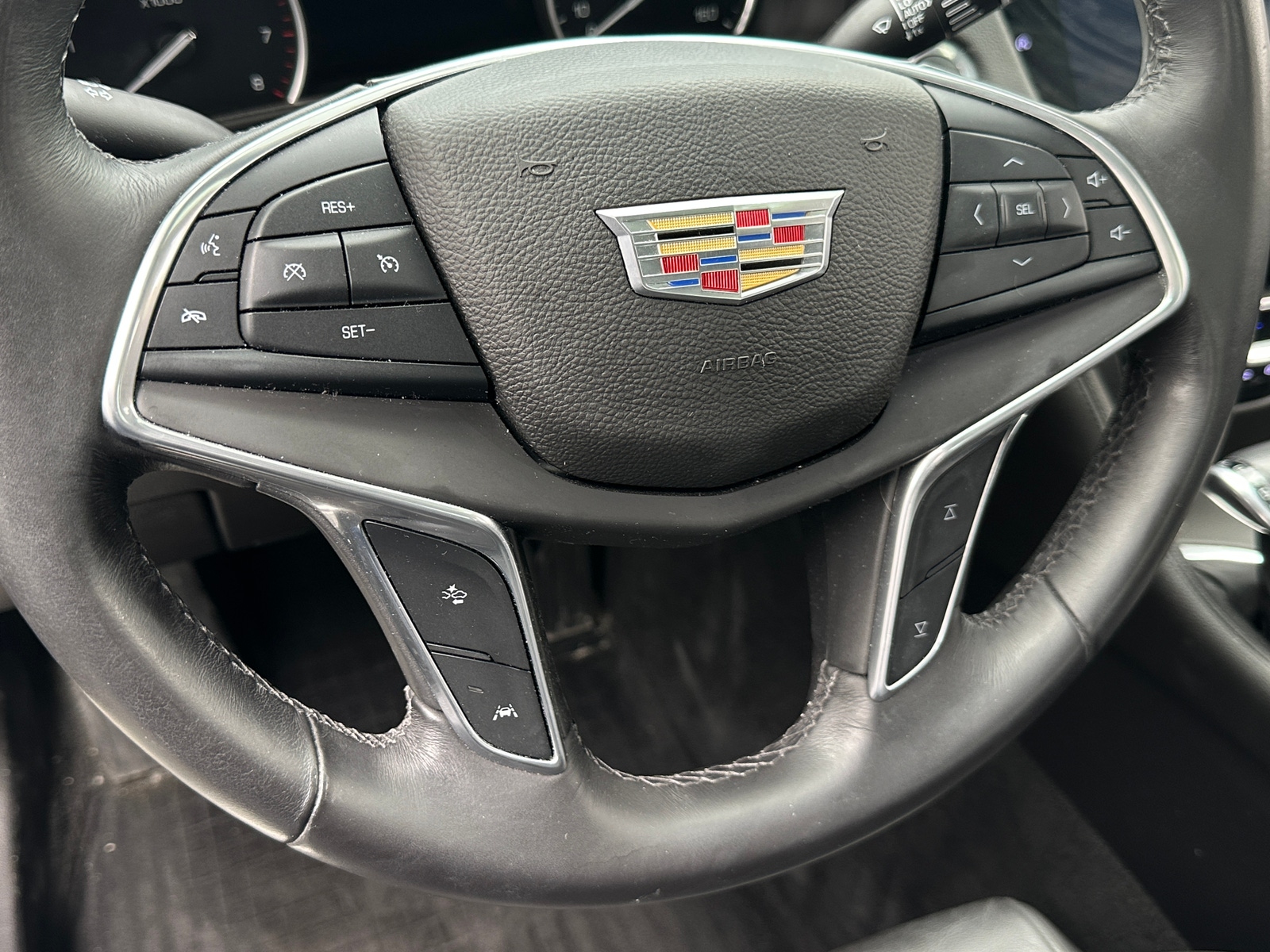Thumbnail: 2017 Cadillac CT6 - 4