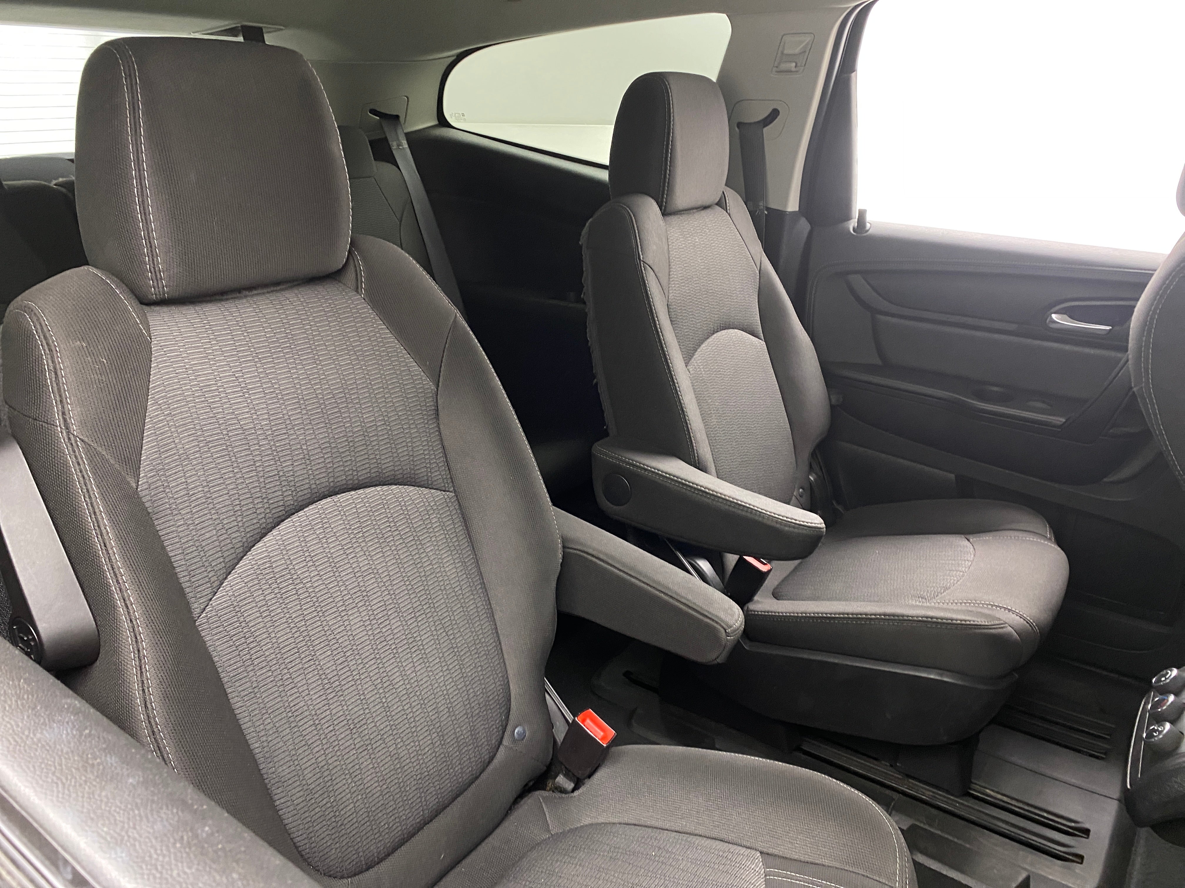 2017 Chevrolet Traverse LT 6