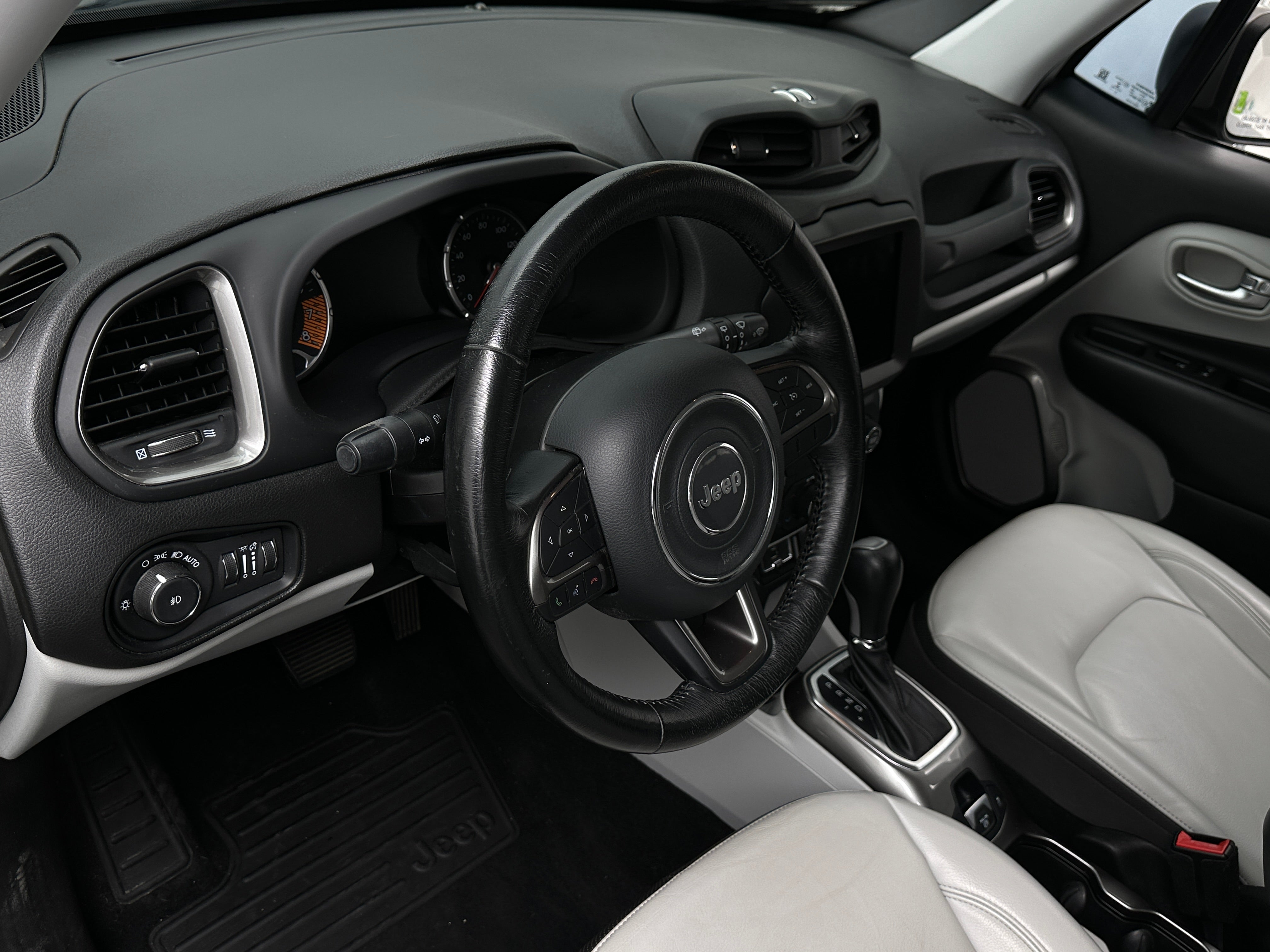 2019 Jeep Renegade Limited 2