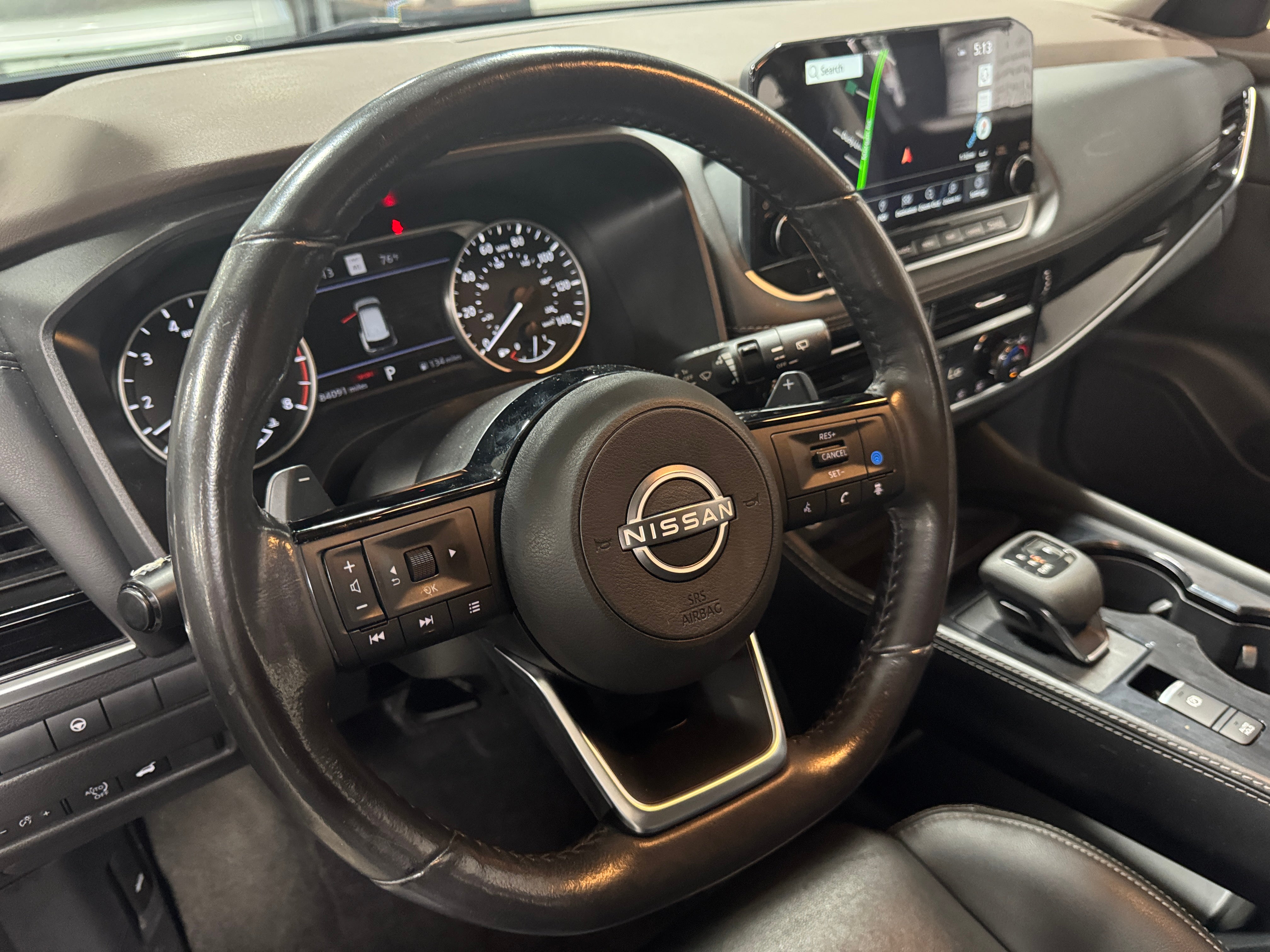 2023 Nissan Rogue SL 4