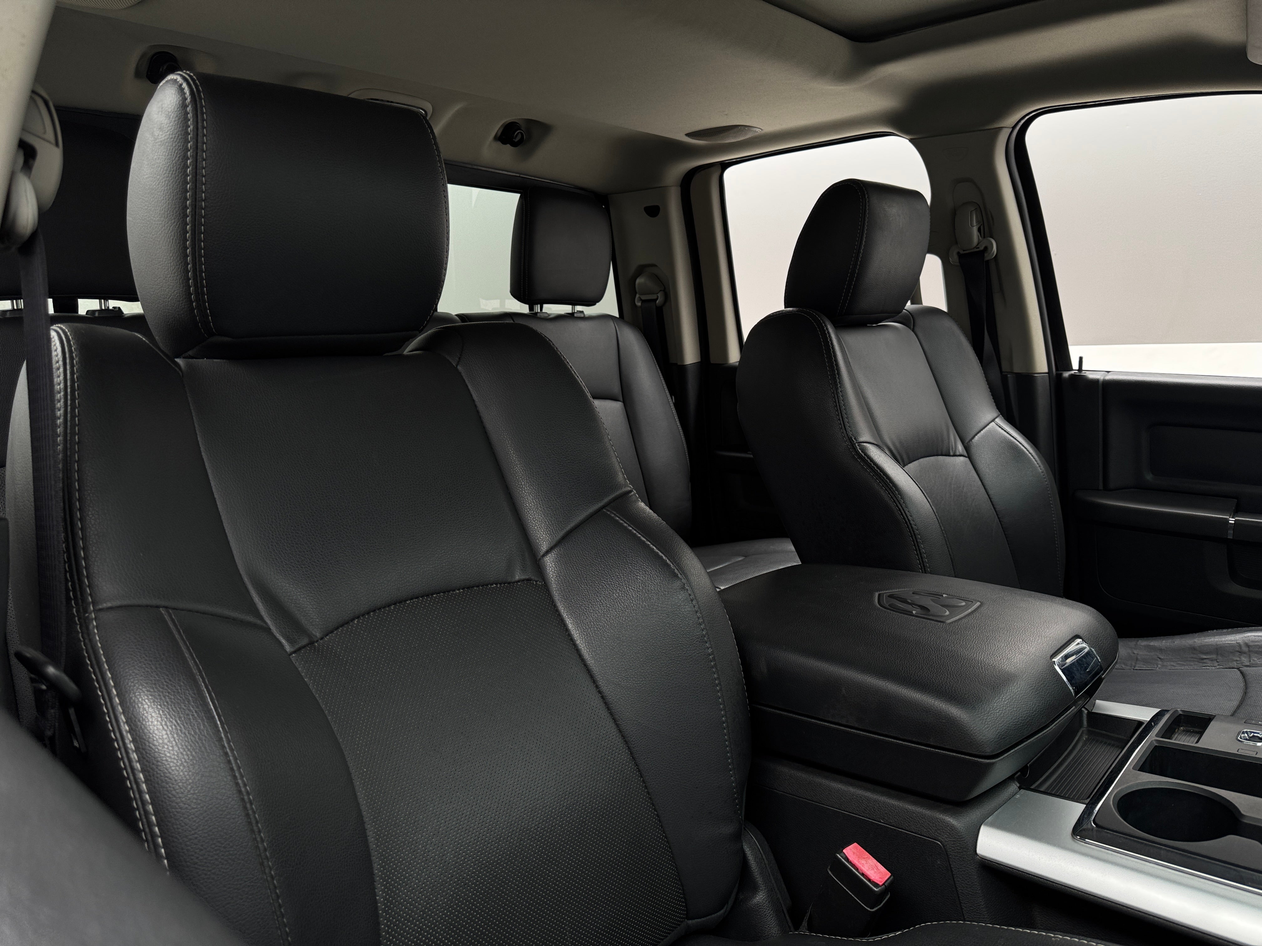 2012 RAM 1500 Sport 2