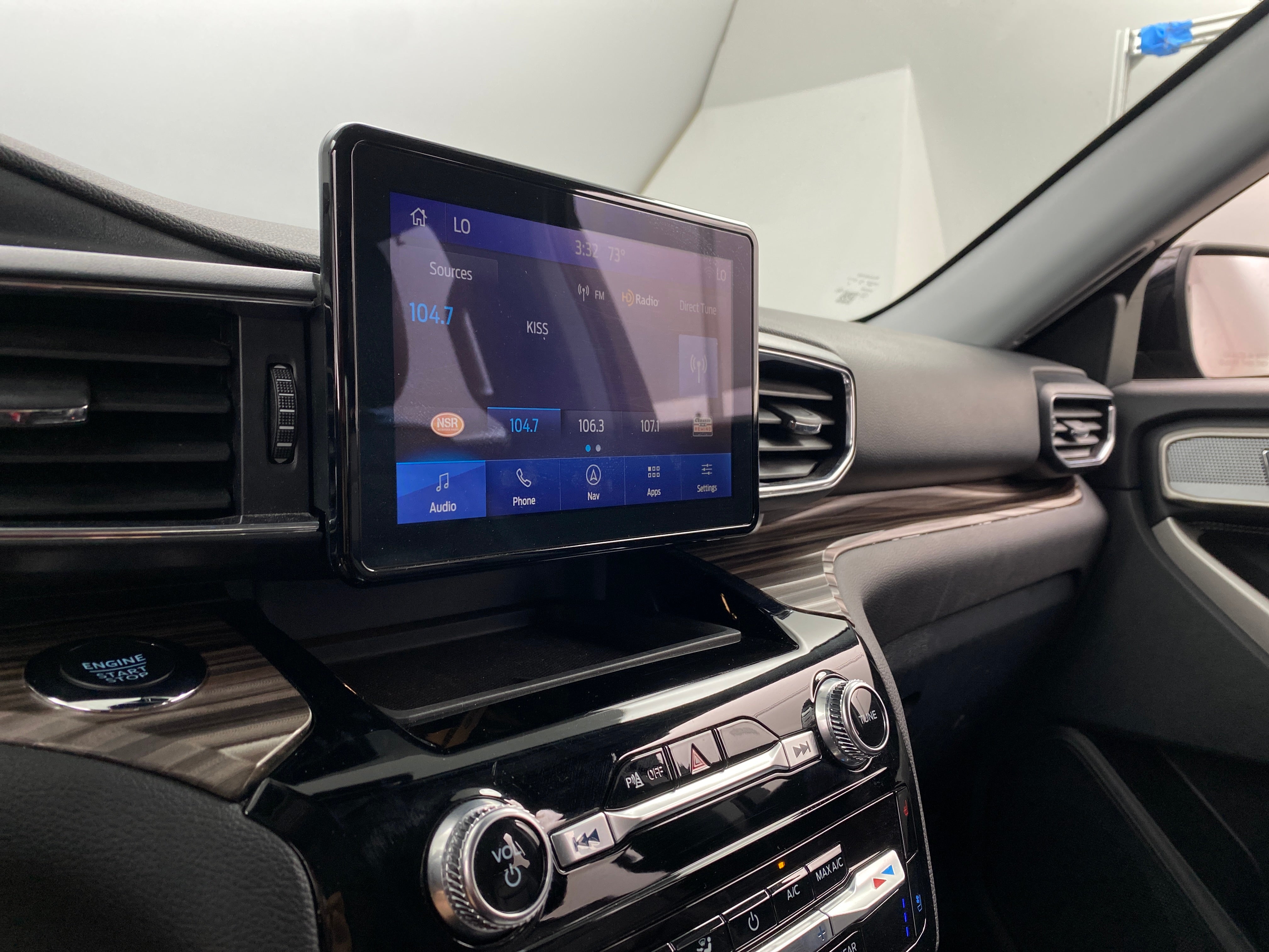 2024 Ford Explorer Limited 3