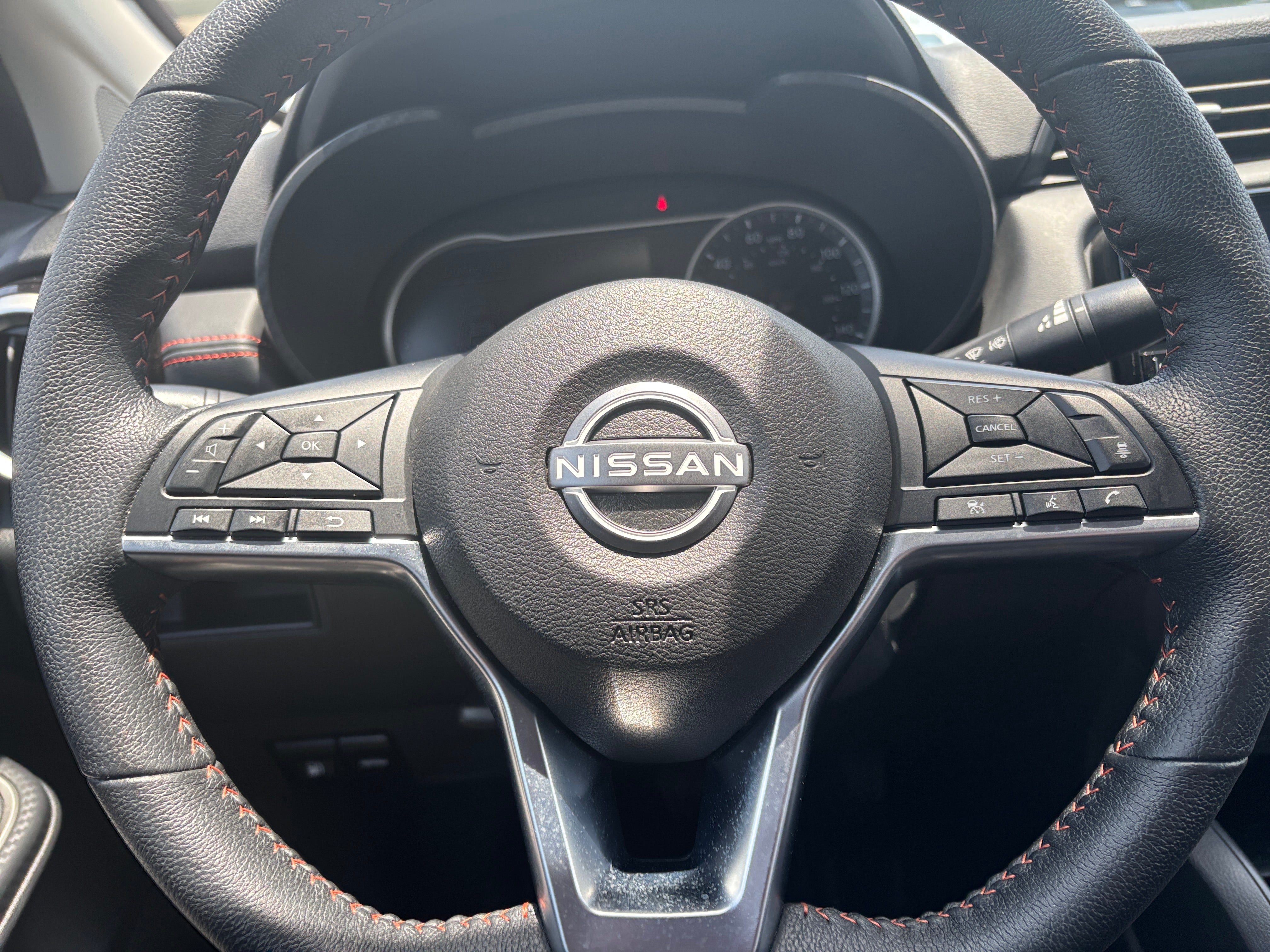 2024 Nissan Versa SR 5