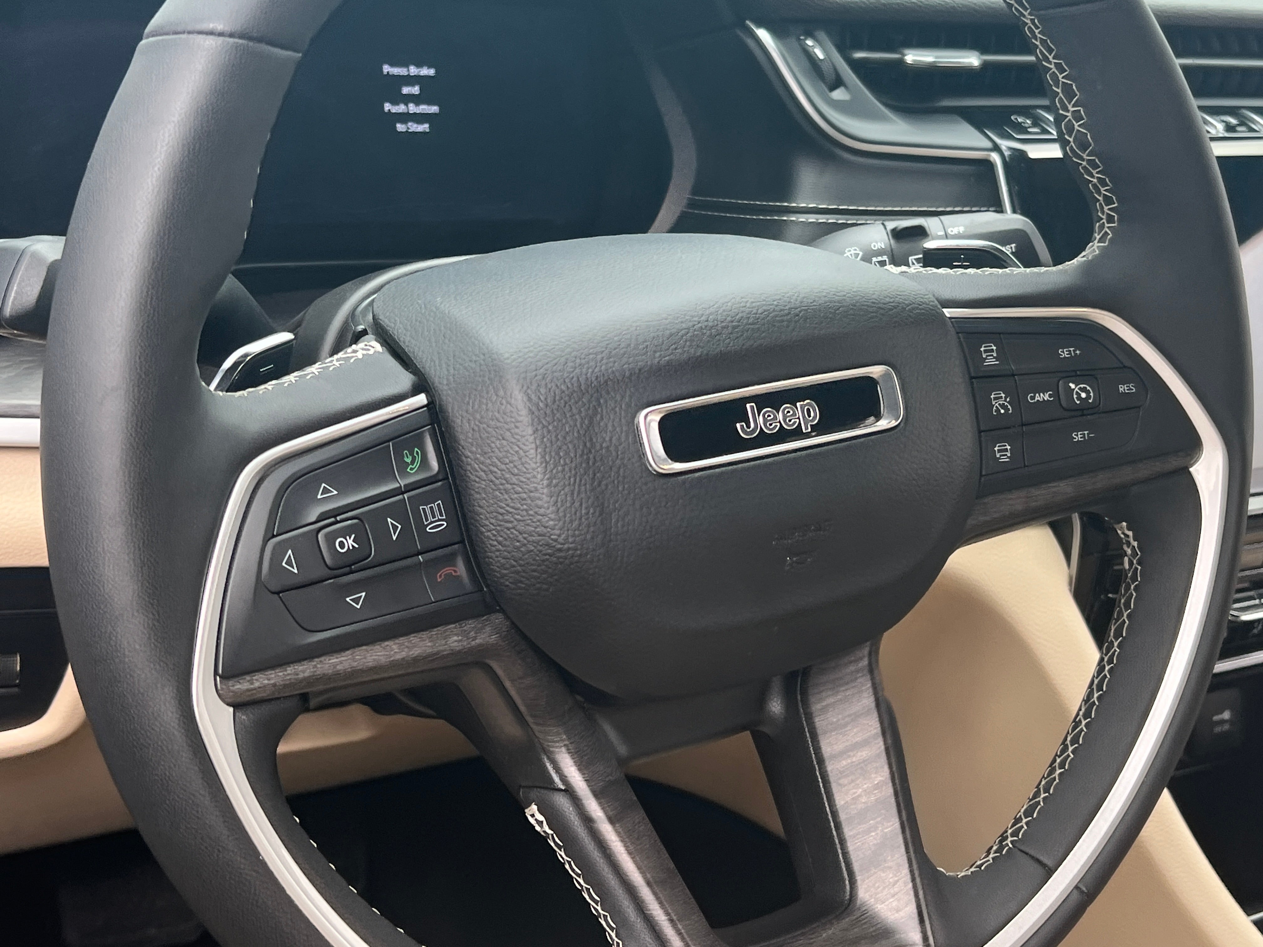 2024 Jeep Grand Cherokee Limited Edition 4