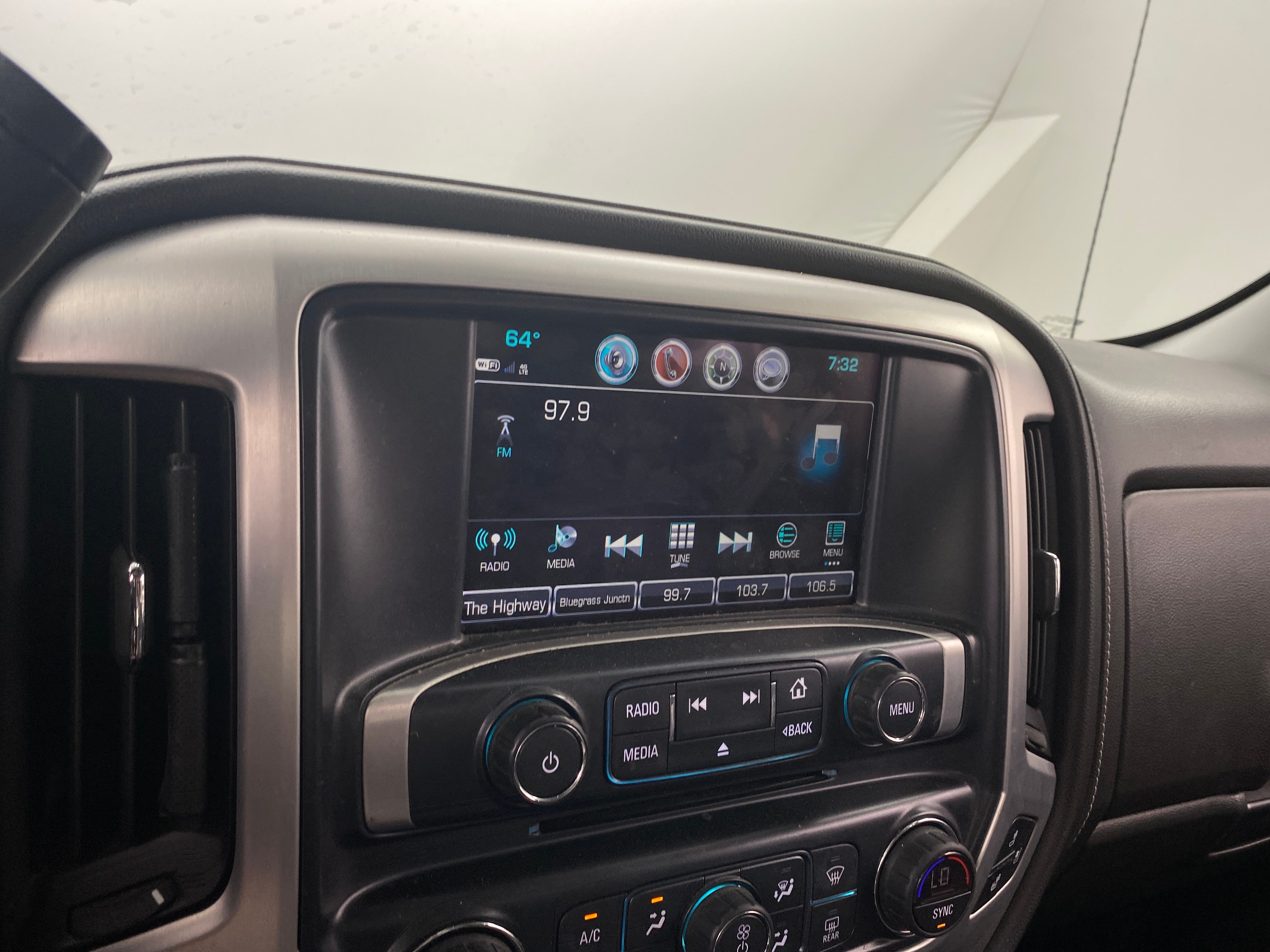 2018 GMC Sierra 2500 SLT 3