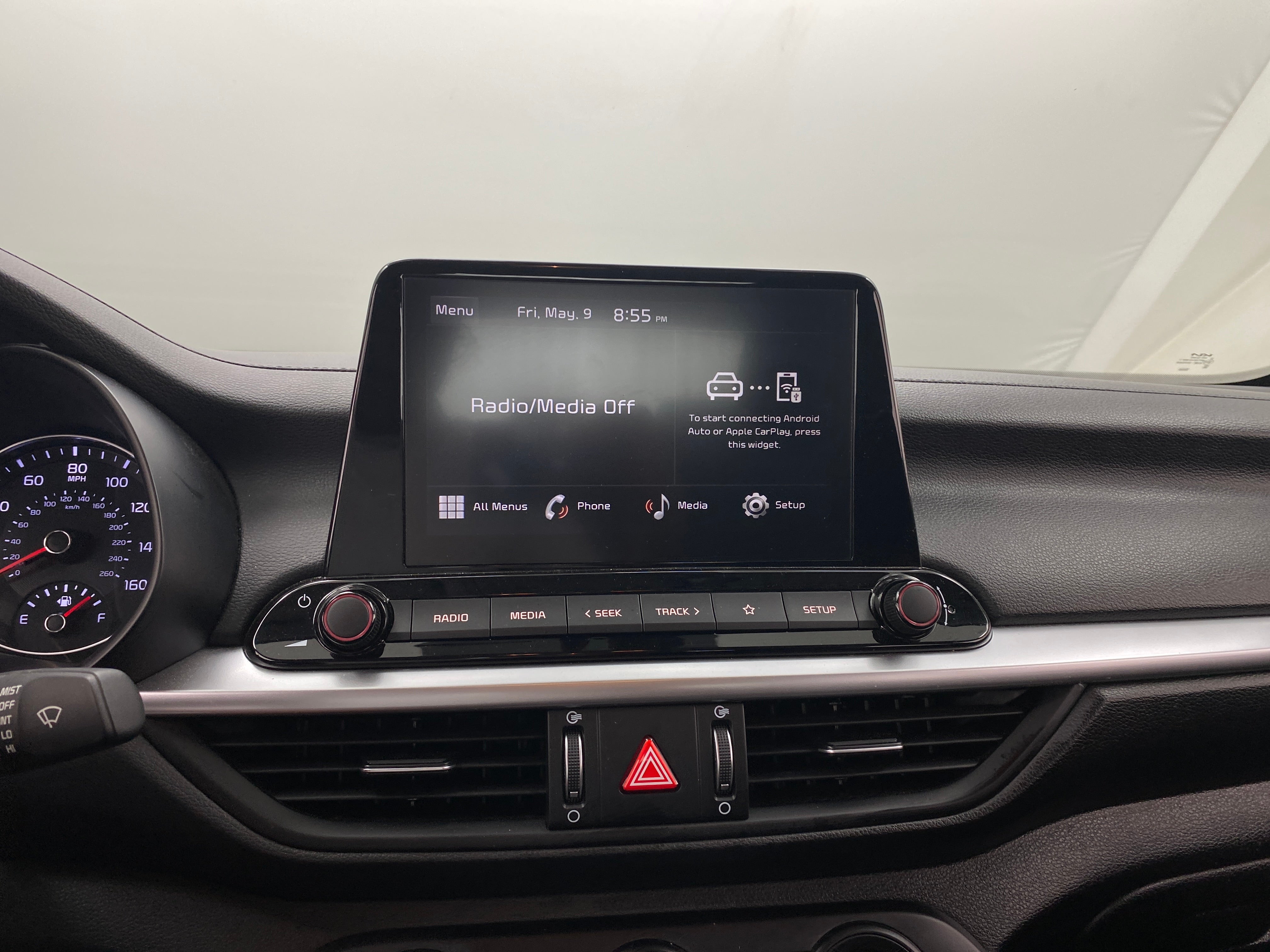 2024 Kia Forte LXS 4