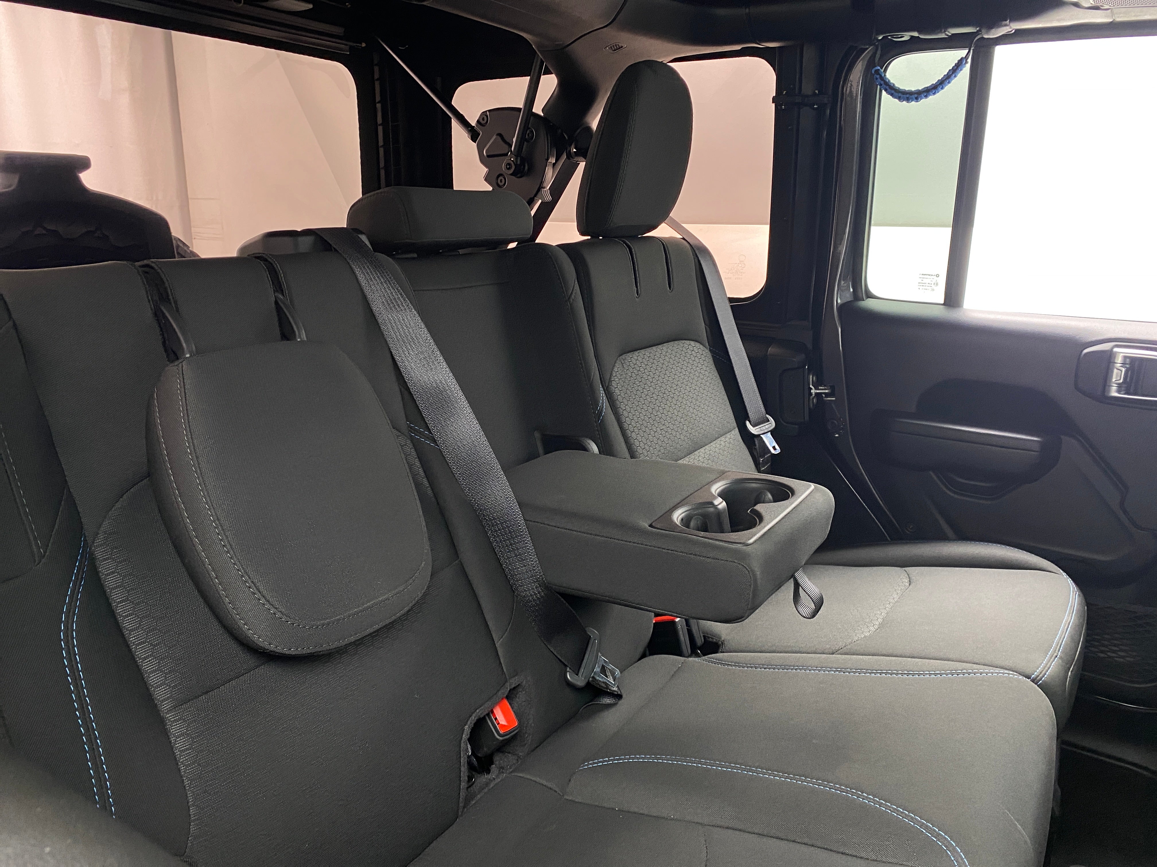 2022 Jeep Wrangler Unlimited Rubicon 4xe 6