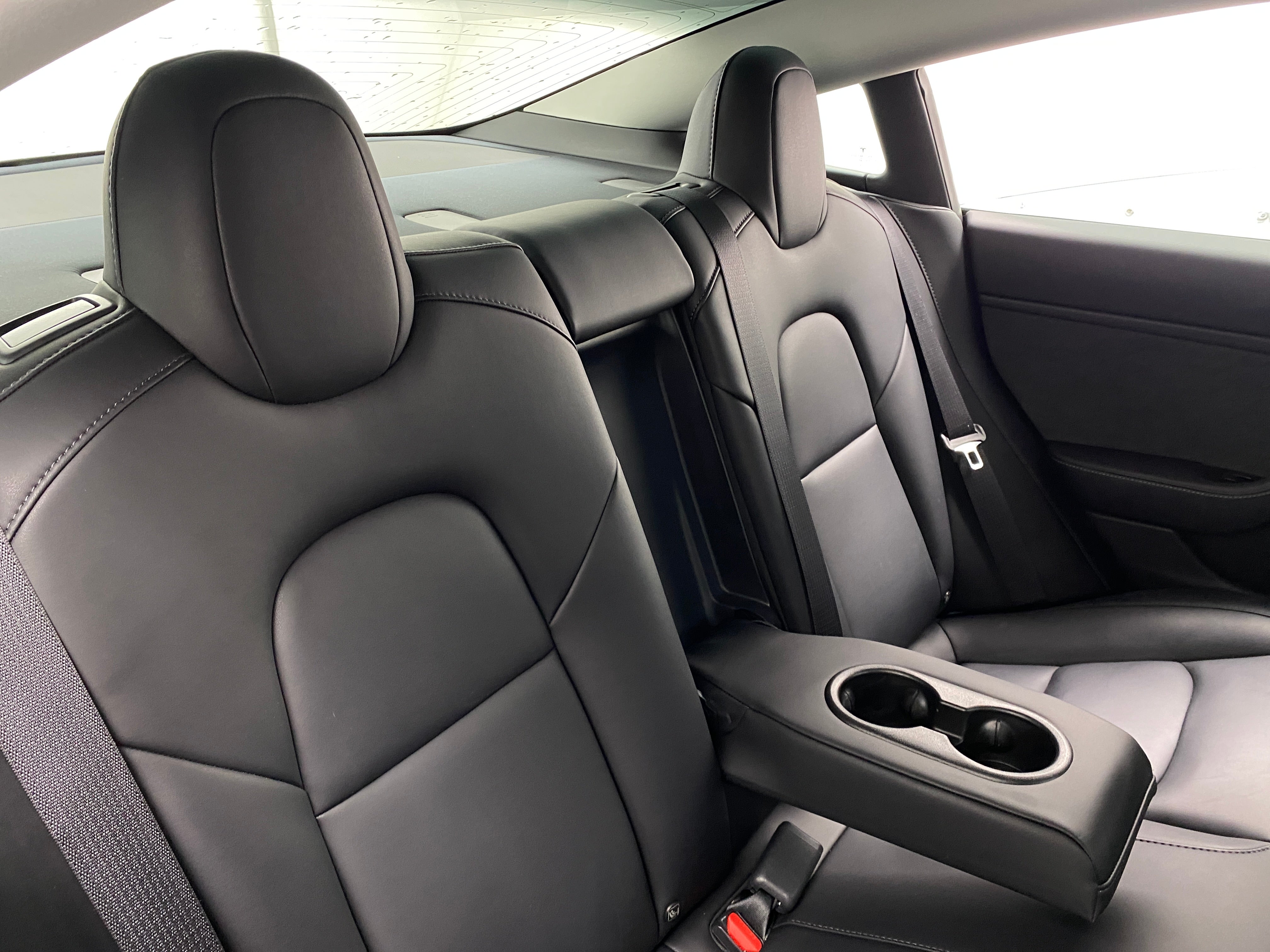 2019 Tesla Model 3 Standard Range 4