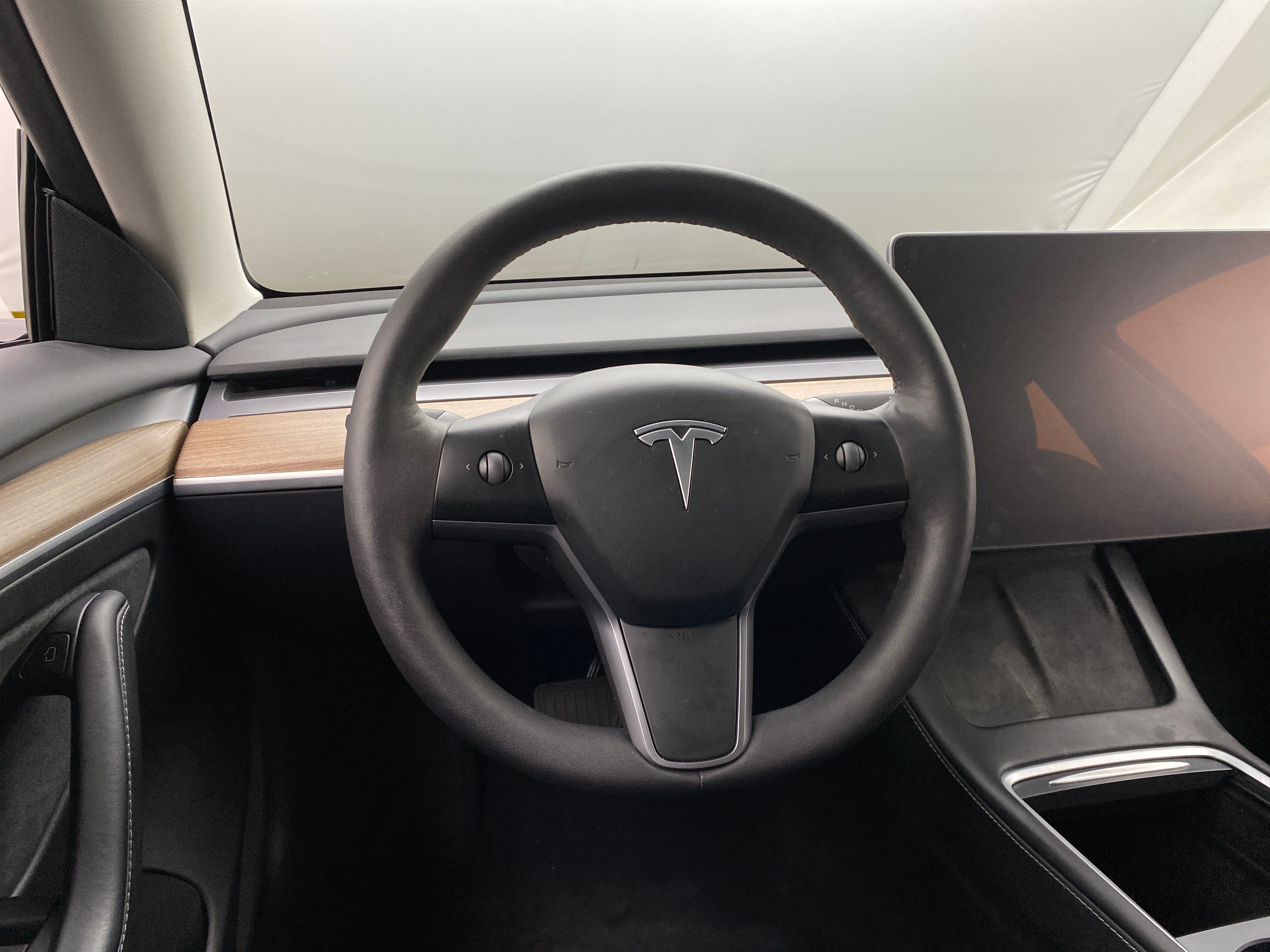 2023 Tesla Model 3 Standard Range 4