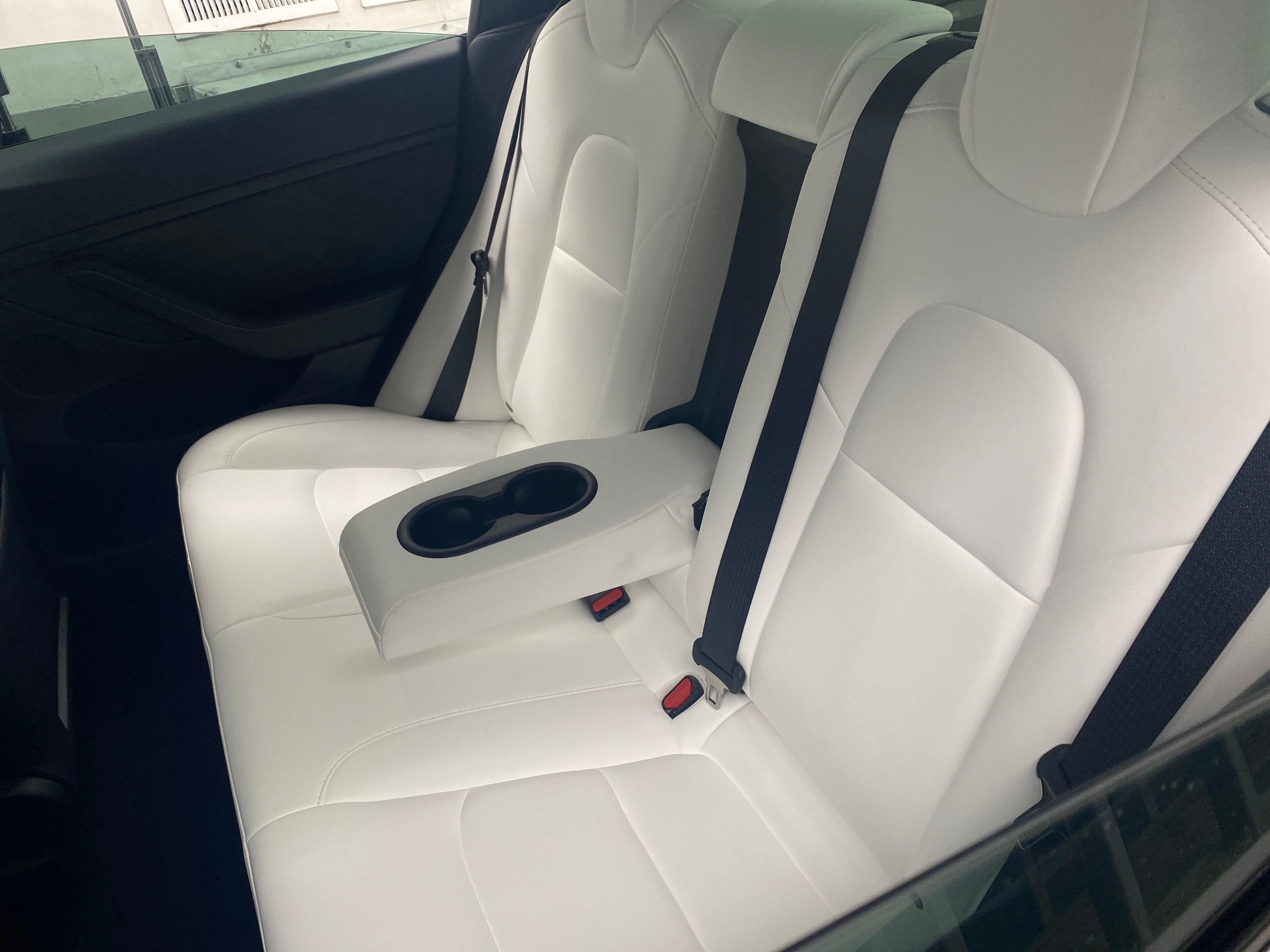 2023 Tesla Model 3 Standard Range 4