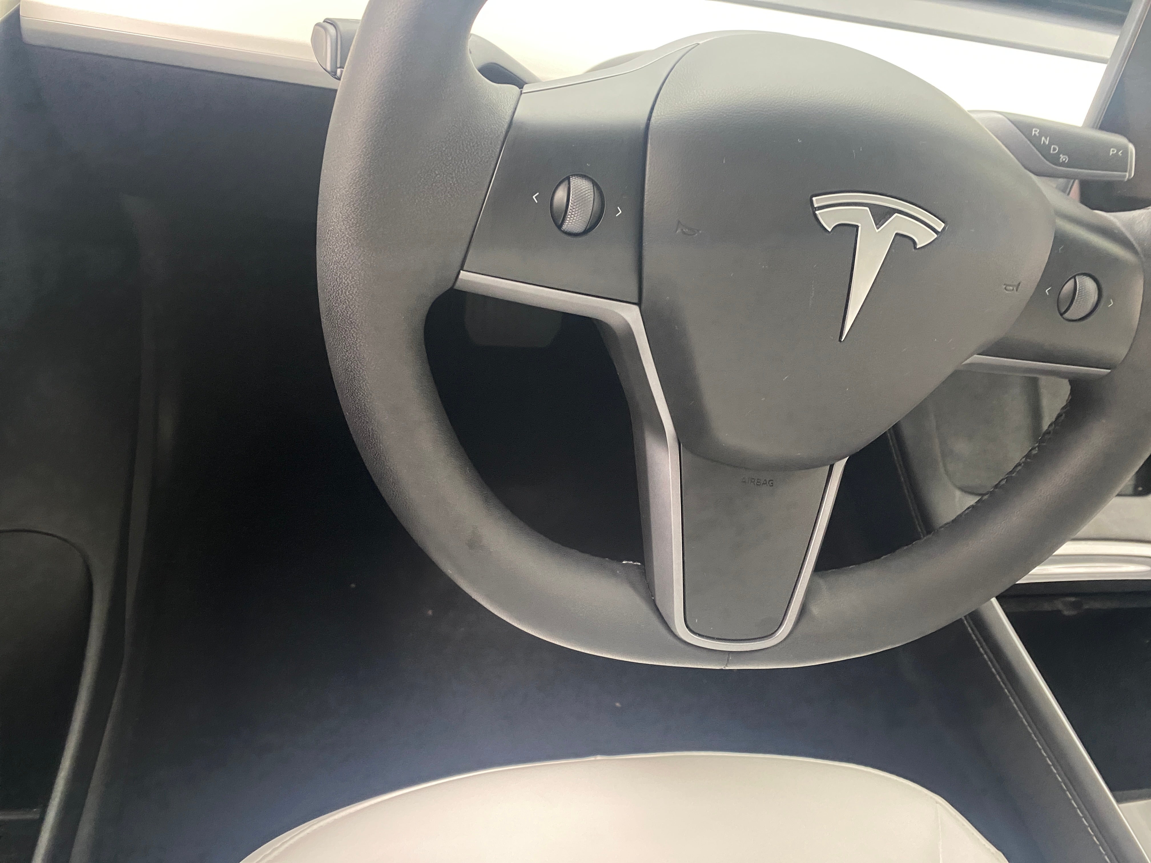 2023 Tesla Model 3 Standard Range 3