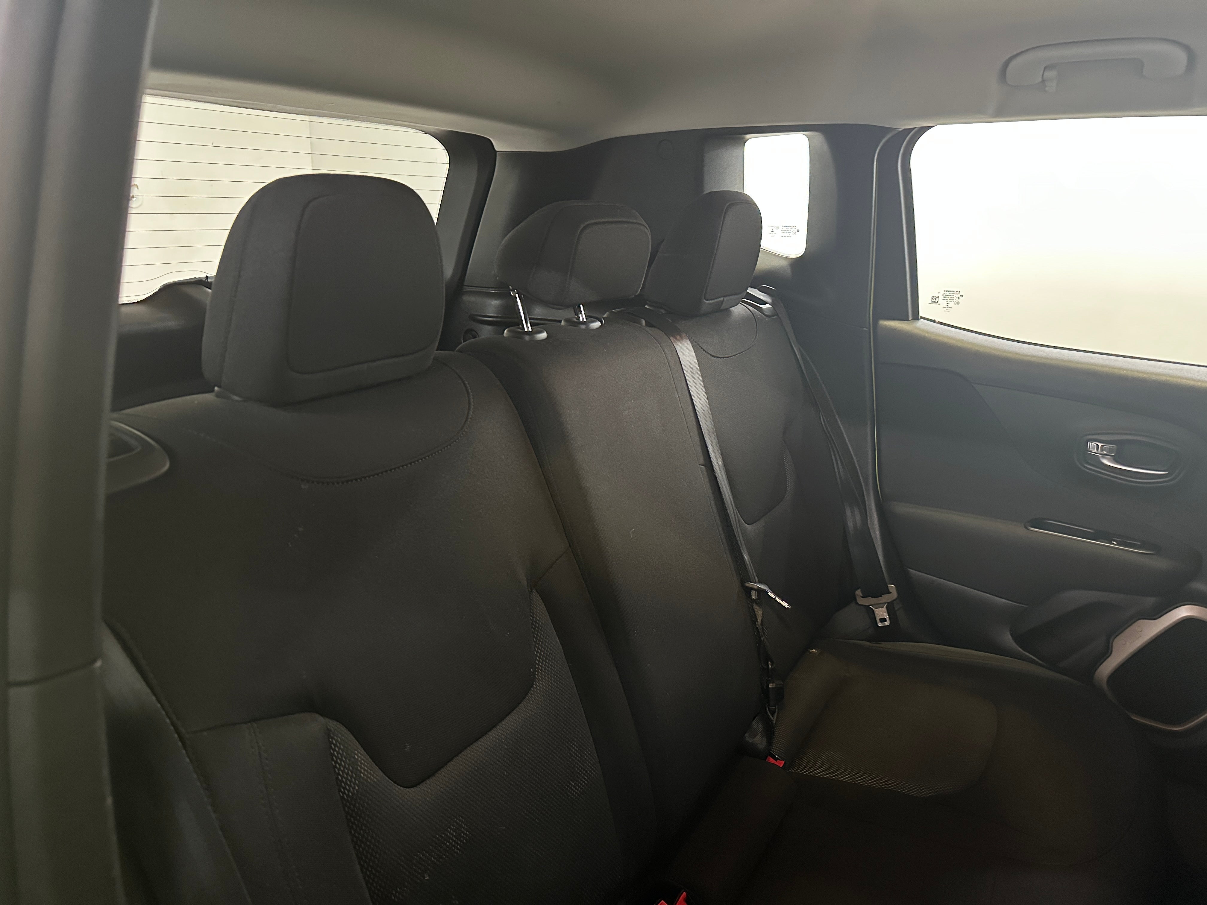 2017 Jeep Renegade Sport 6