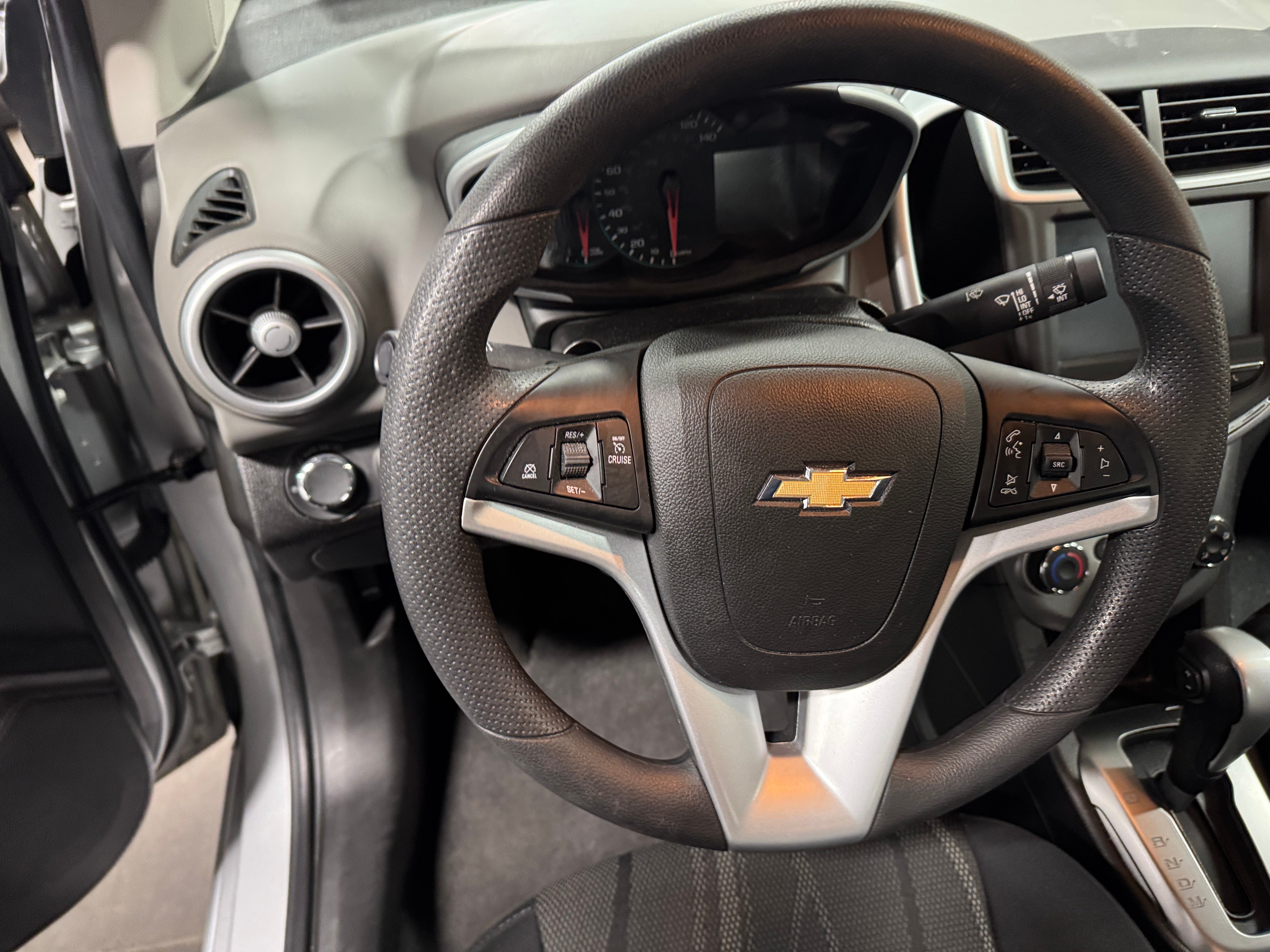 2017 Chevrolet Sonic LT 5