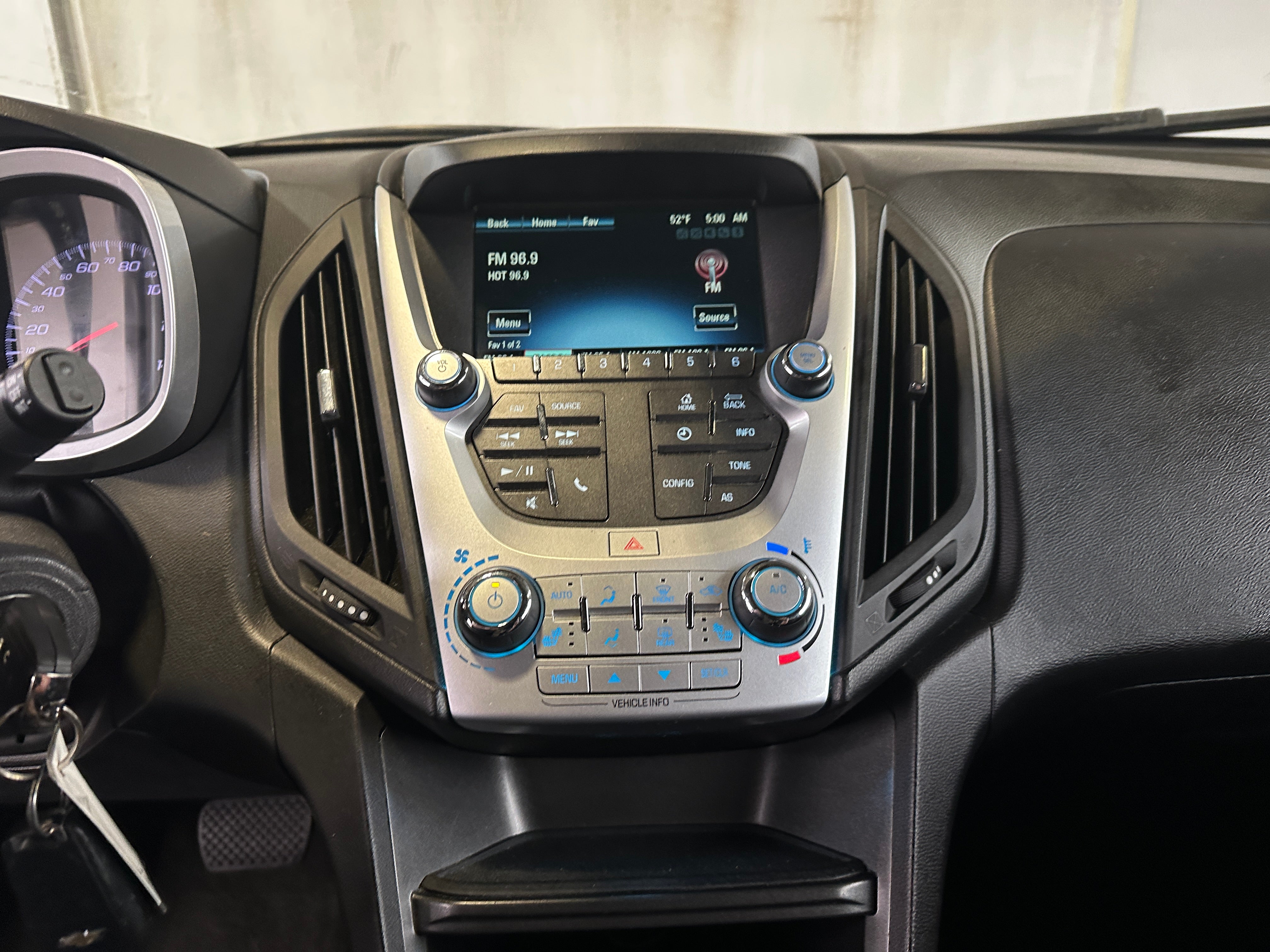 2017 Chevrolet Equinox LT 4