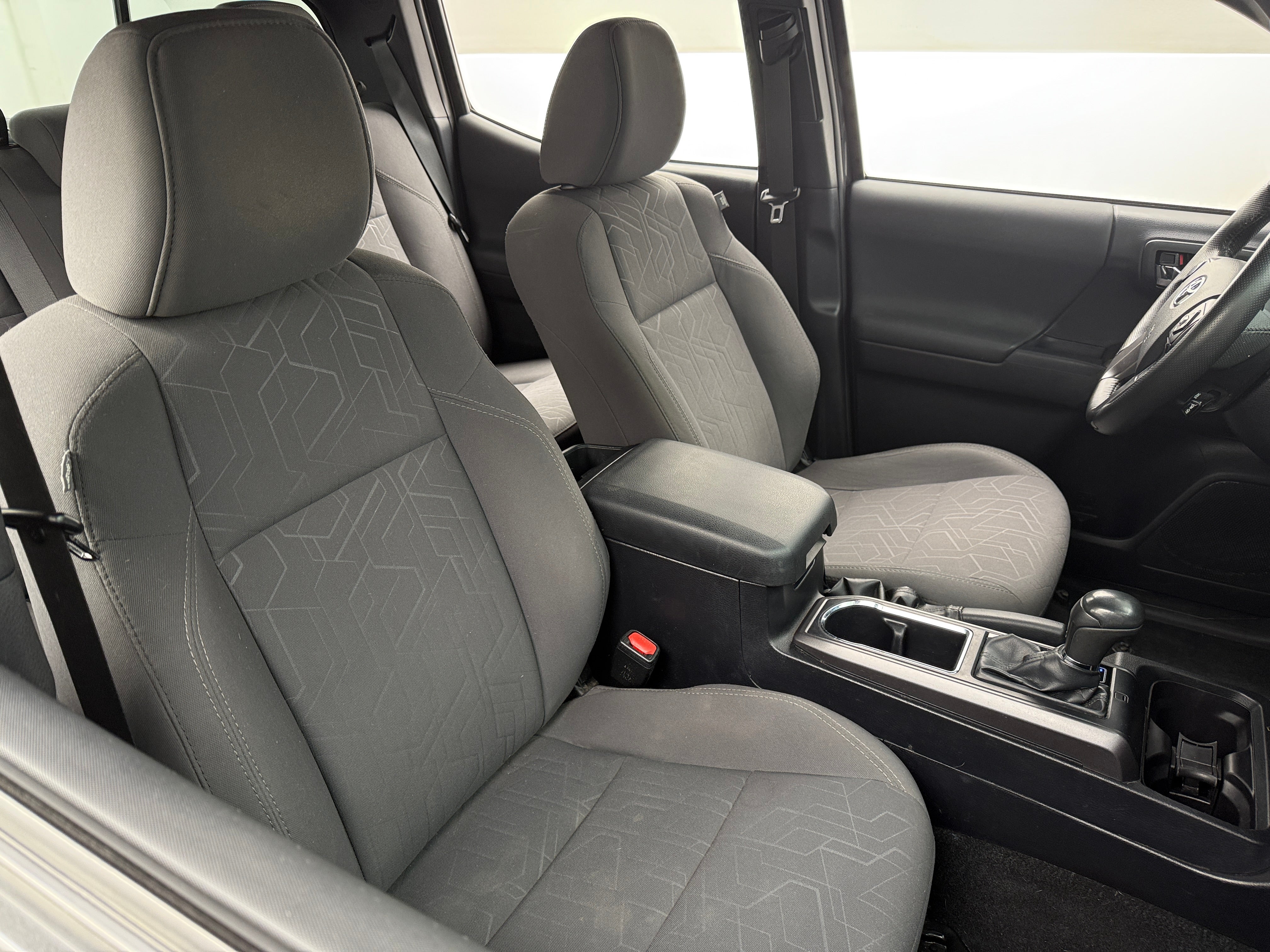 2018 Toyota Tacoma TRD Sport 2