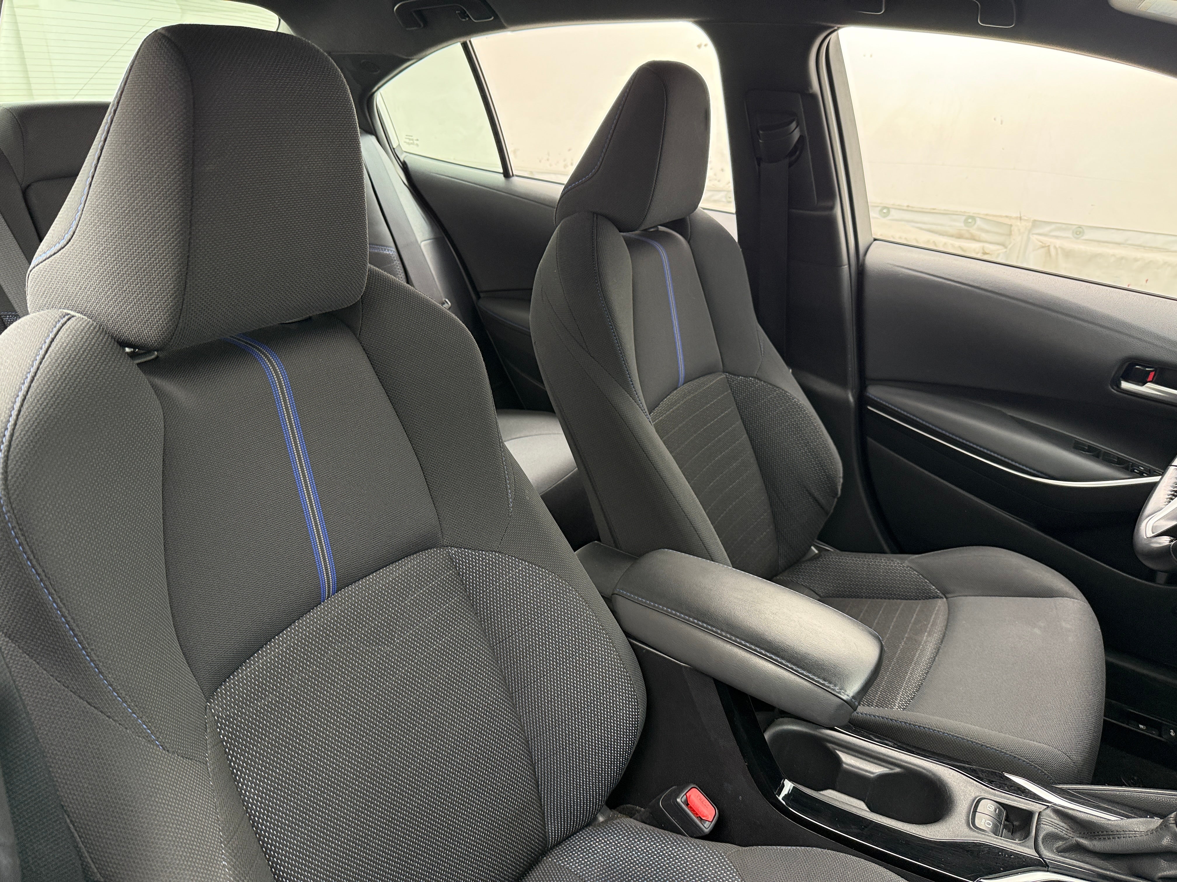 2021 Toyota Corolla SE 2
