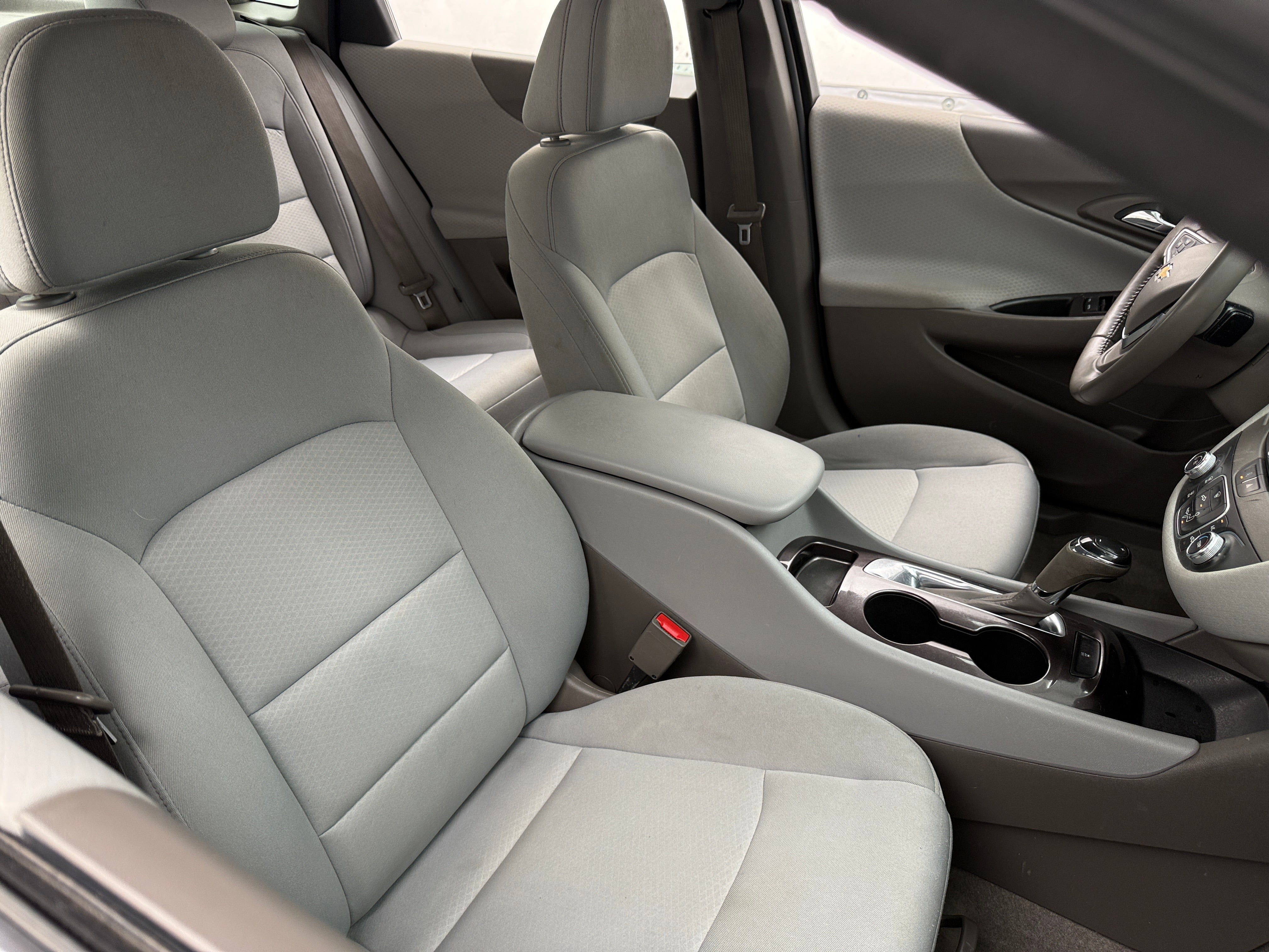 2020 Chevrolet Malibu LS 2