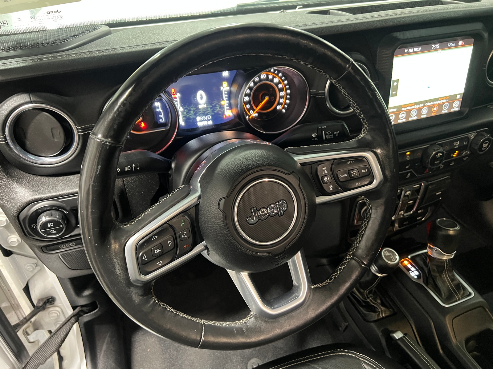 Thumbnail: 2020 Jeep Gladiator - 4