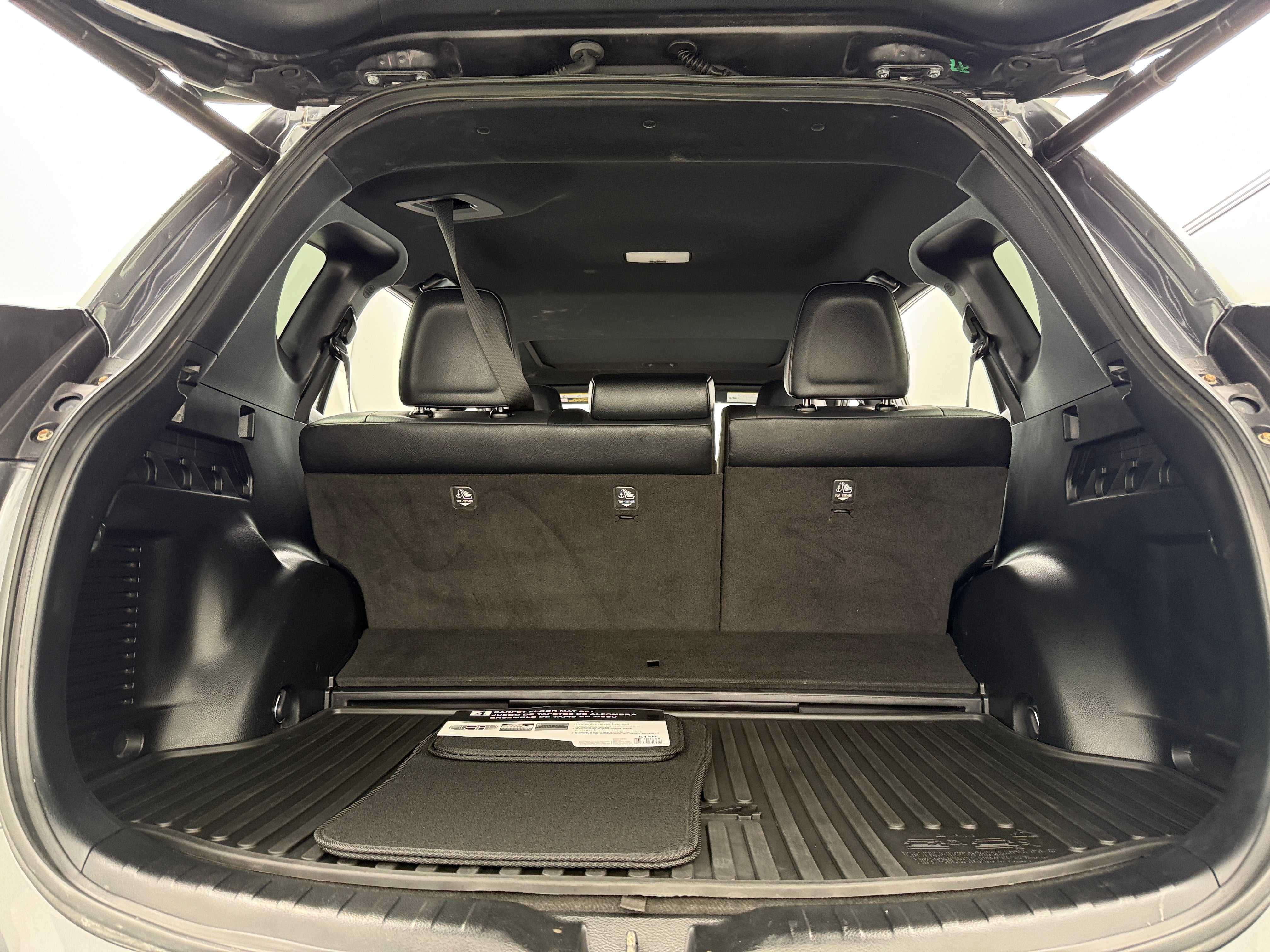 2018 Toyota RAV4 SE 6