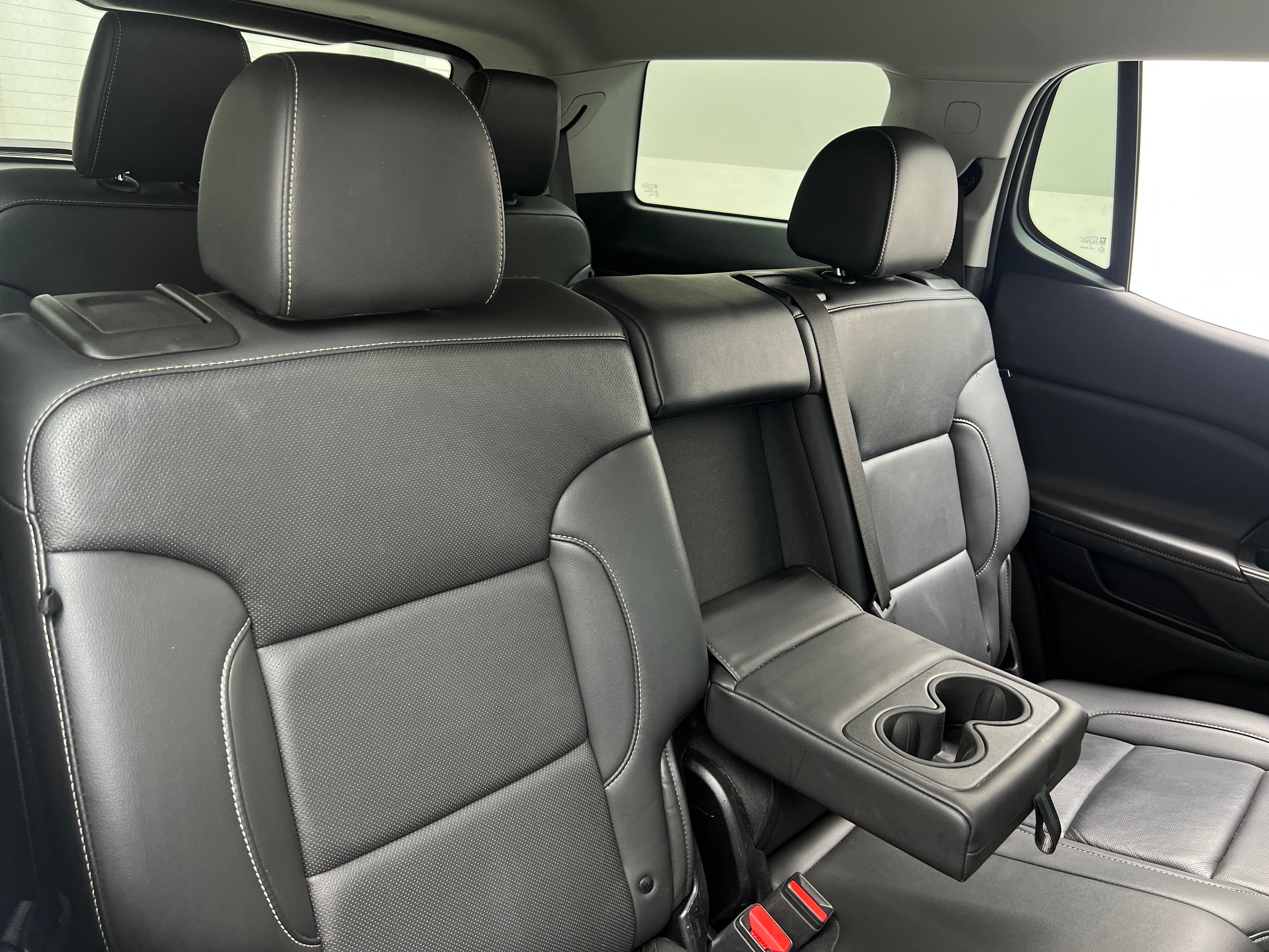 2023 GMC Acadia SLT 5