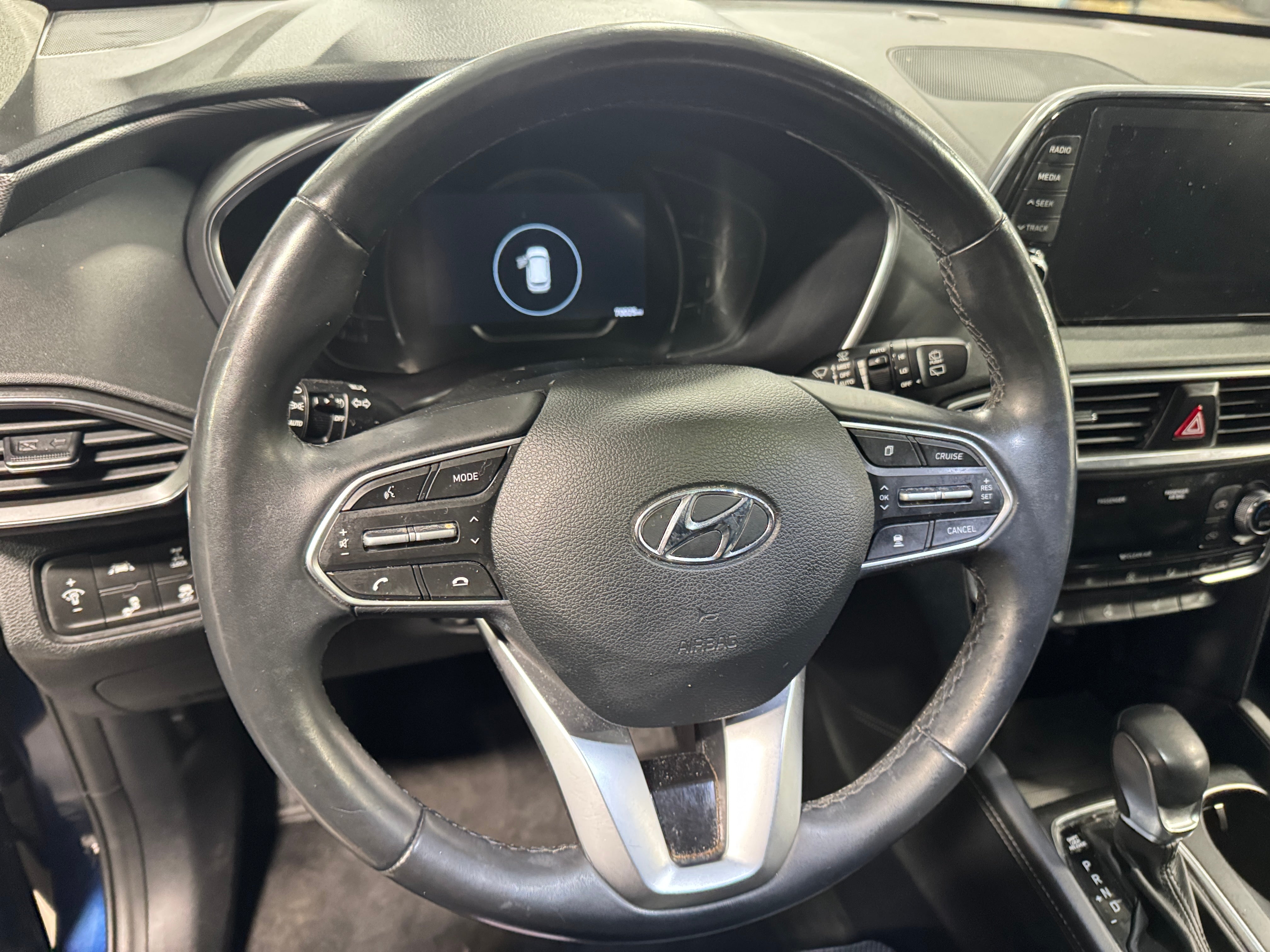 2020 Hyundai Santa Fe Limited 4